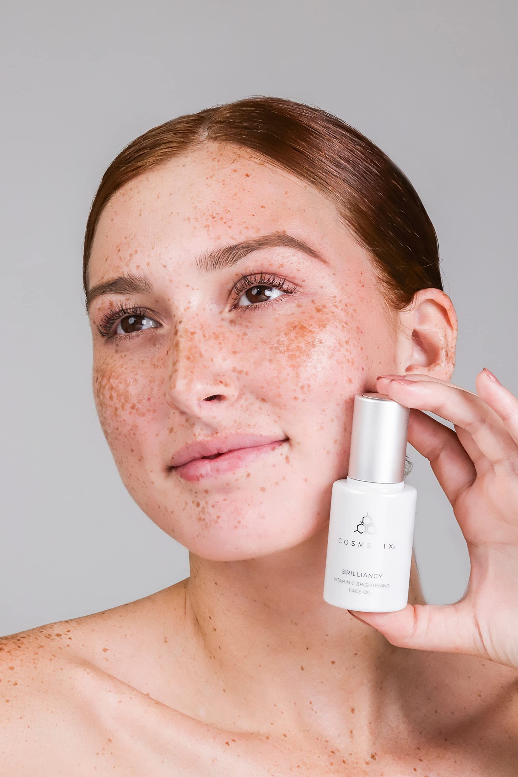 COSMEDIX Brilliancy Vitamin C Brightening Face Oil - AM/PM Hydrating Treatment with Sunflower Seed Oil & Elderberry Extract | Vegan, Gluten-Free, Cruelty-Free Skincare for Dullness & Uneven Skin Tone | Perfect for Morning & Nighttime Routine