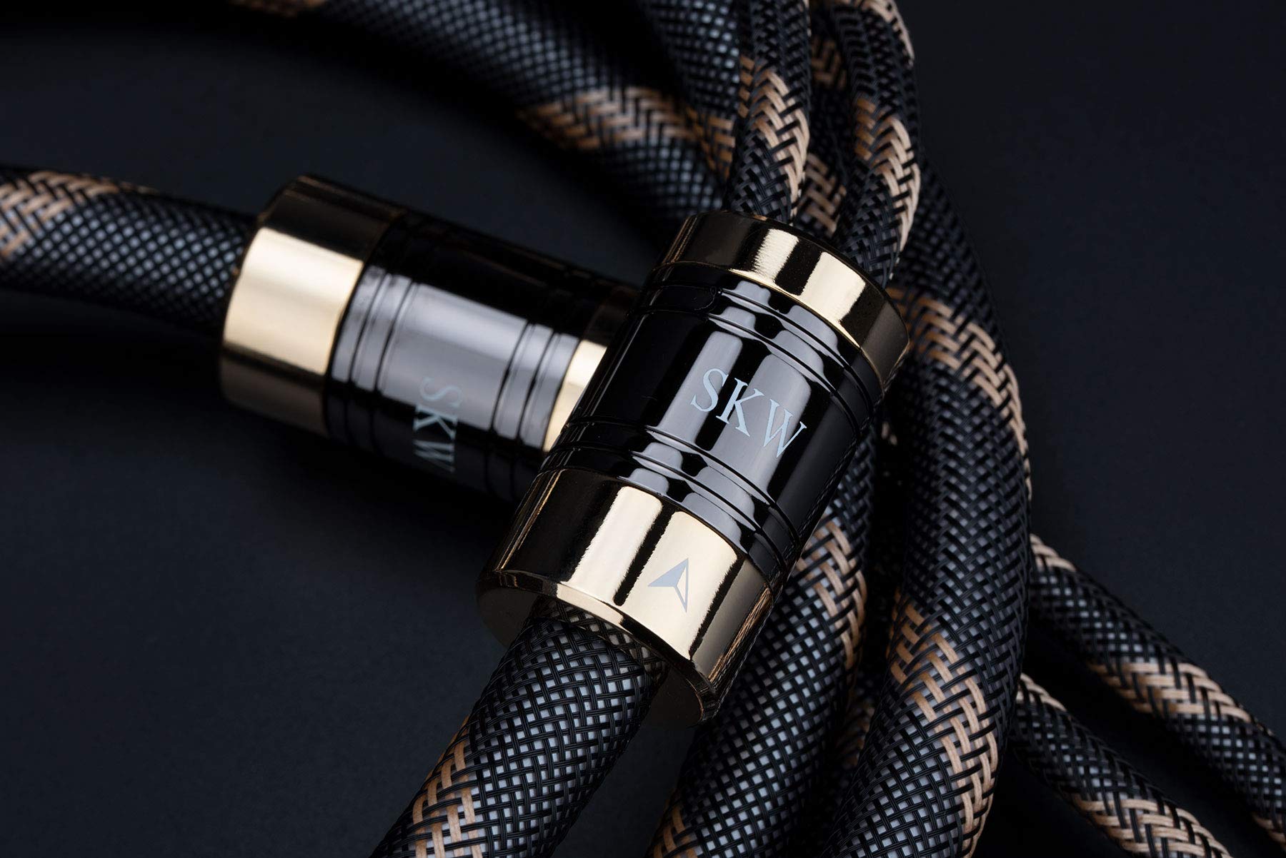 Premium Audiophile Speaker Cable Pair - Gold Plated Banana/Spade Connectors, Nylon Braid, HiFi Sound Quality (1.5M/4.9ft, 2 Cables) - Perfect for Home Theater & Stereo Speaker Systems