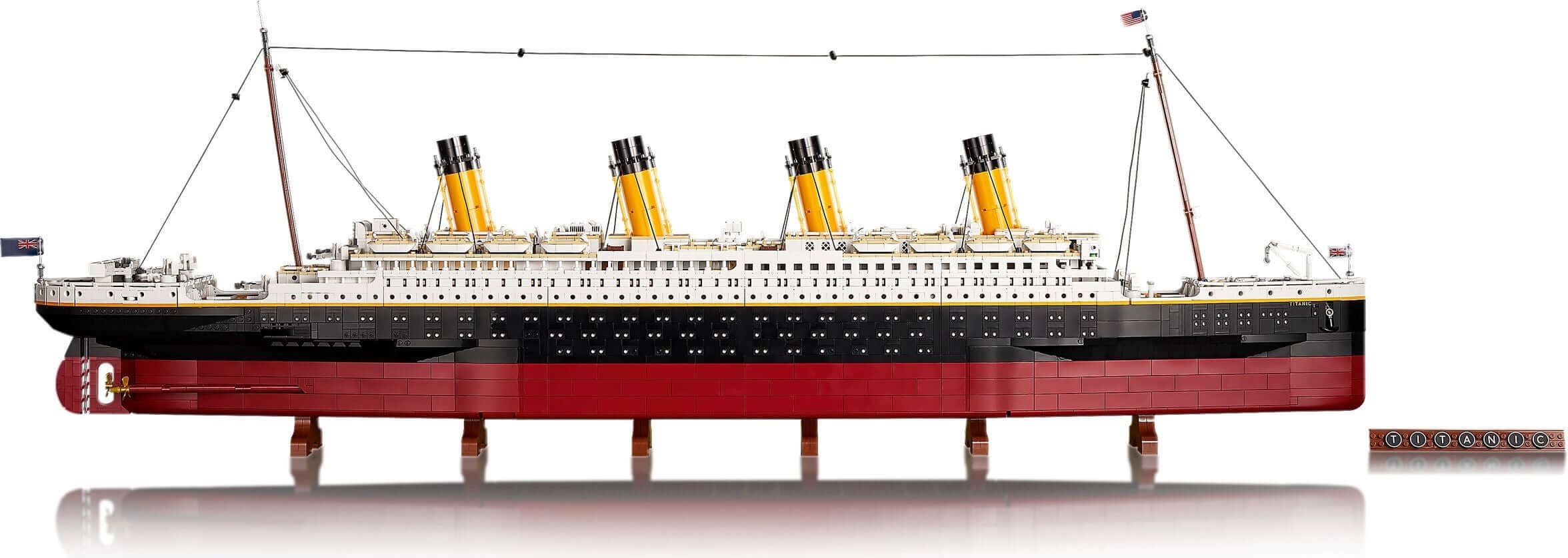 LEGO 10294 Titanic Building Set - 9,090 Pieces, Collectible Model Ship for Adults, Perfect for Display & Gifting - Home Decor, Office Display, and Model Ship Enthusiasts