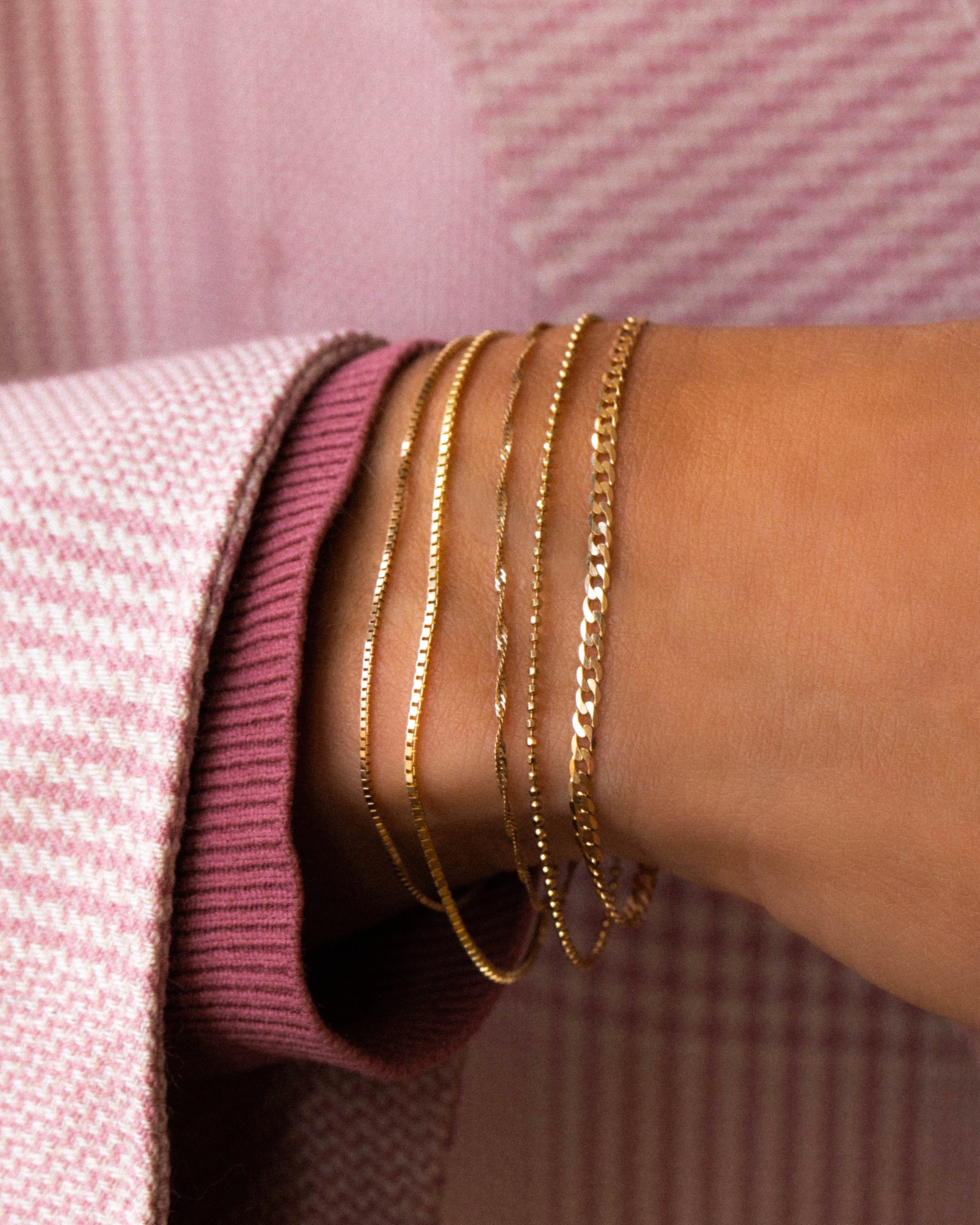 Bold Box Chain Bracelet for Women - Trendy Gold & Silver Layered Bracelet Jewelry - Perfect for Casual Wear, Parties & Gifts
