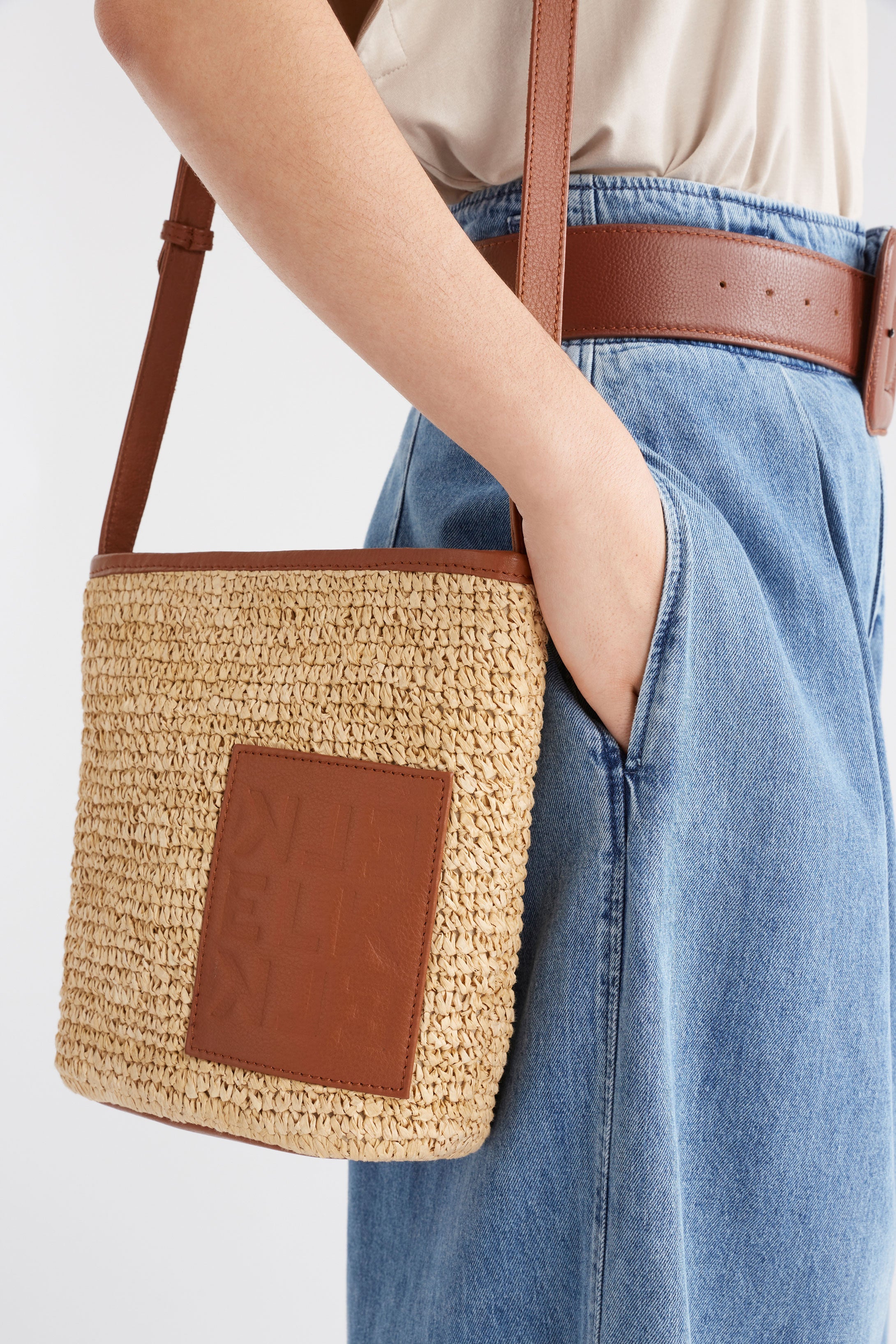 Korsa Crossbody Bag for Women - Stylish & Lightweight Shoulder Purse - Perfect for Travel, Shopping & Everyday Use