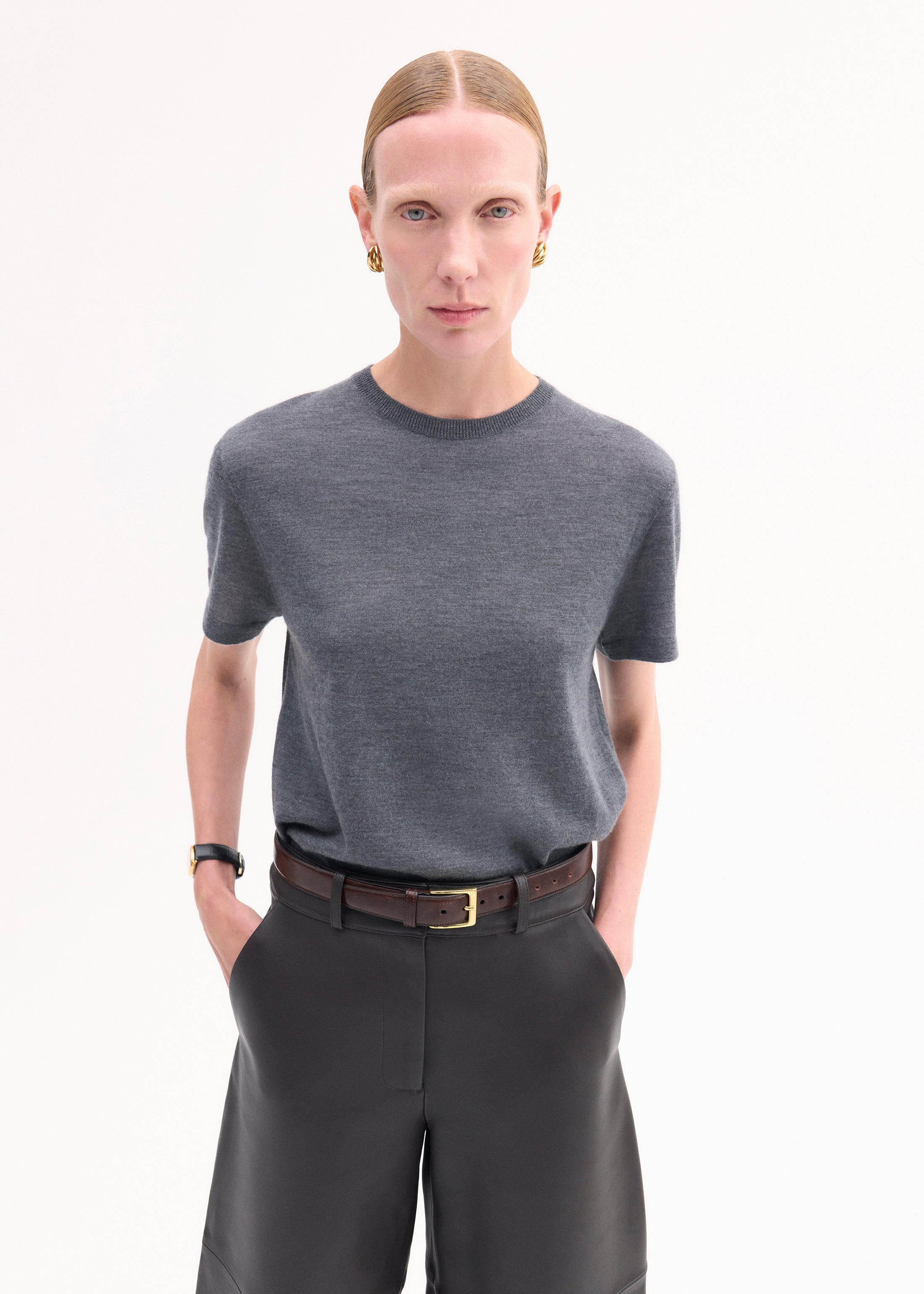 Premium Grey Cashmere T-Shirt for Men & Women | Soft & Luxurious Comfort | Perfect for Casual Wear & Layering