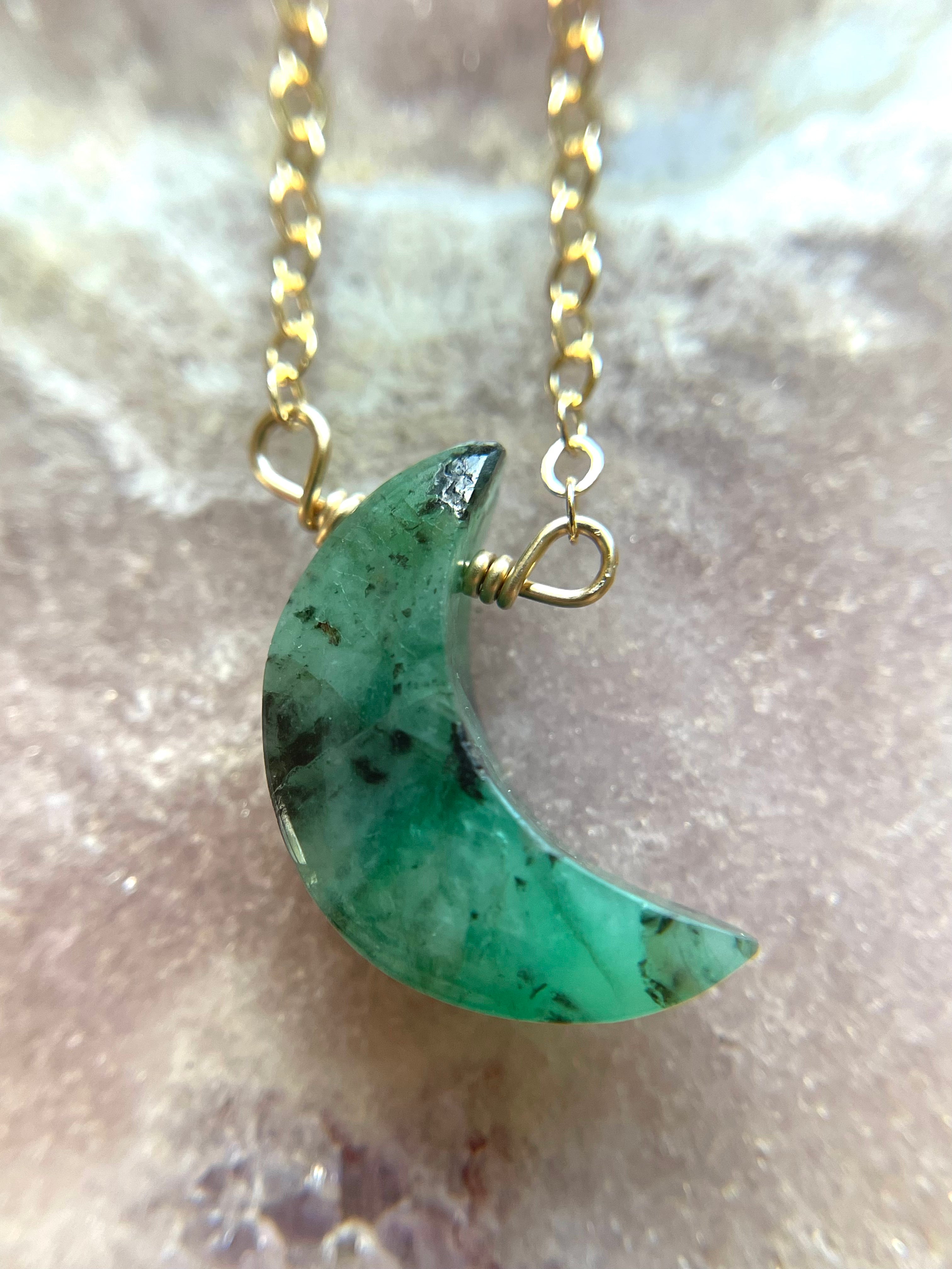 Natural Emerald Crystal Necklace - Crescent Moon Pendant for Women, Genuine Gemstone Jewelry Gift for Birthday/Anniversary | Perfect for Boho Style, Spiritual Healing & Everyday Elegance