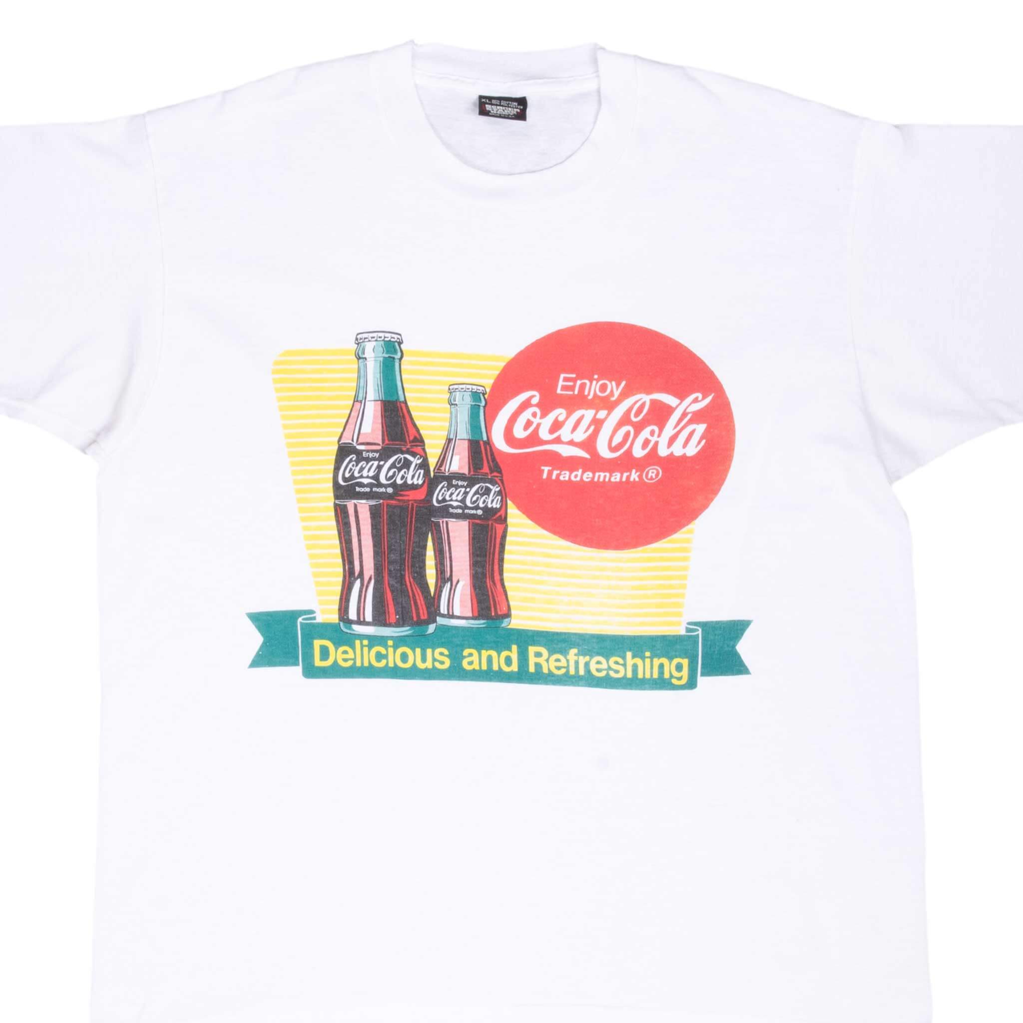 Vintage Coca-Cola White T-Shirt 1980s Large Size - Retro Soft Cotton Tee for Men & Women - Perfect for Casual Wear, Collectors & Coca-Cola Fans