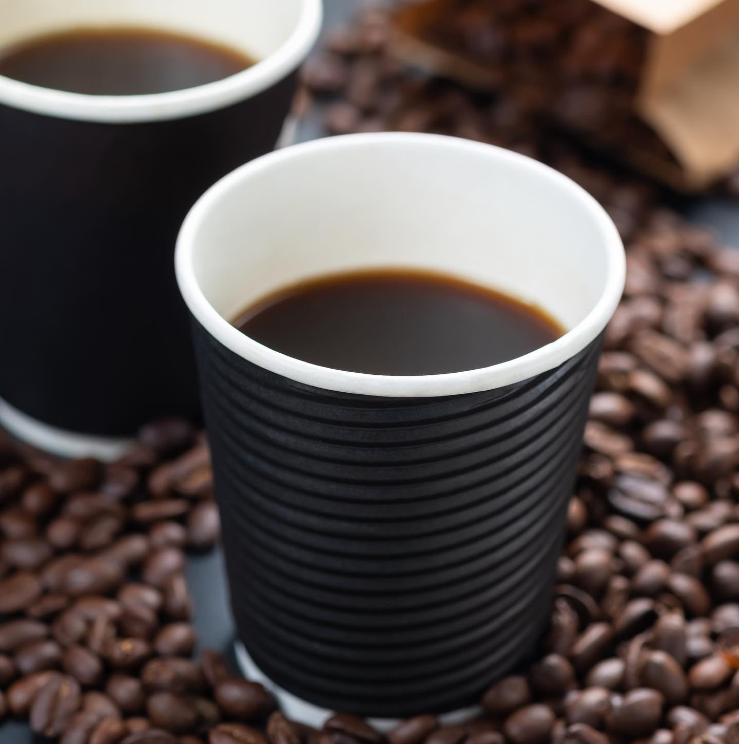 Insulated Disposable Coffee Cups 4 oz - 1000 Pack Black Ripple Wall Paper Cups with Comfortable Grip | Triple Layer Hot Beverage Protection | Perfect for Coffee Shops, Offices & Catering Events
