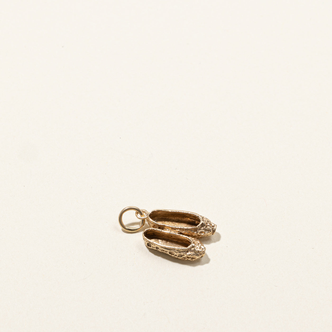 24K Gold Shoe Charms for Women - Elegant Foot Jewelry for Sneakers, Heels & Sandals - Perfect for Weddings, Parties & Special Occasions