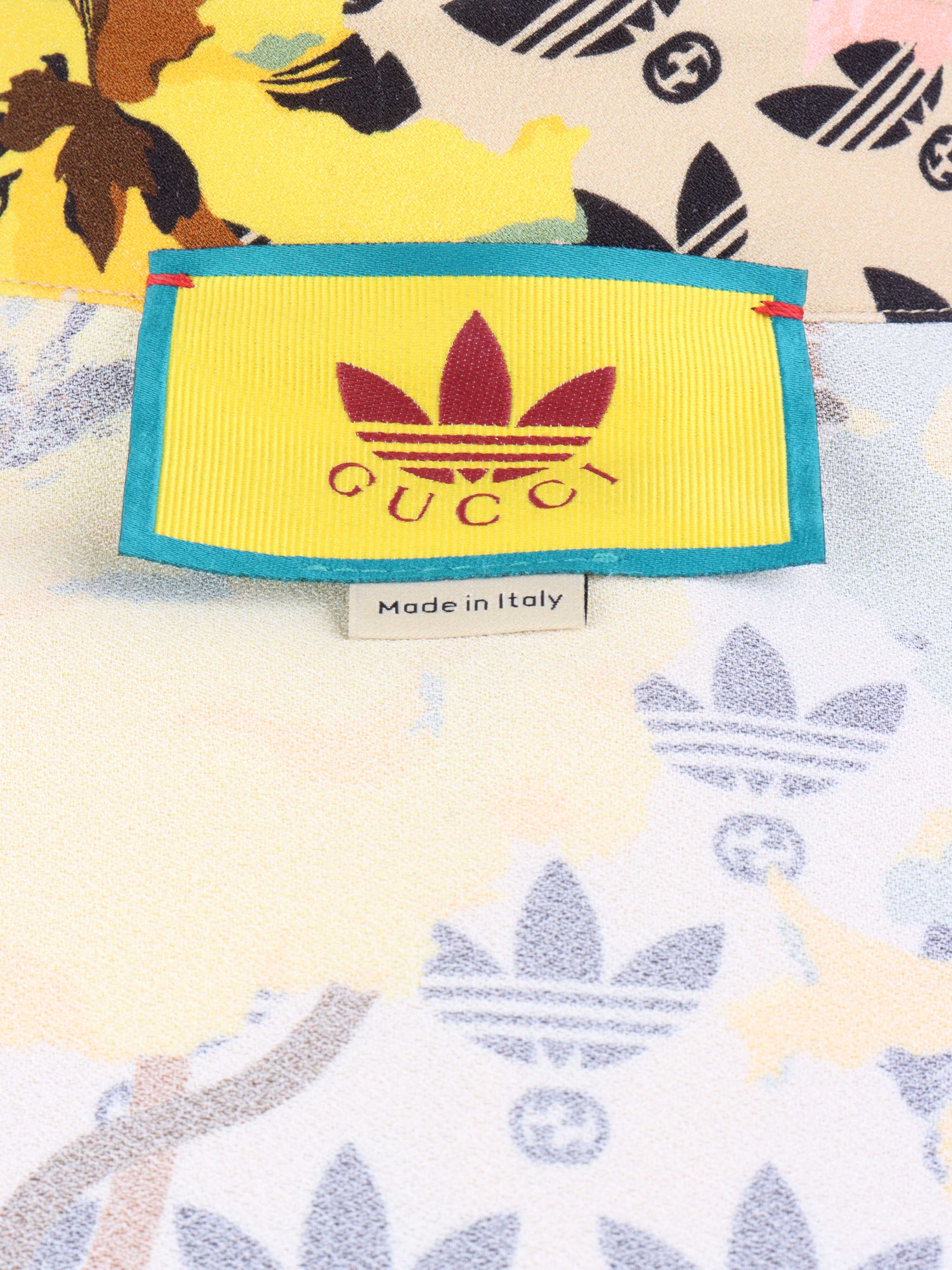 Gucci x Adidas GG Trefoil Poppy Shirt - Stylish Designer Collab T-Shirt for Men & Women | Perfect for Streetwear, Casual Outfits & Fashion Events