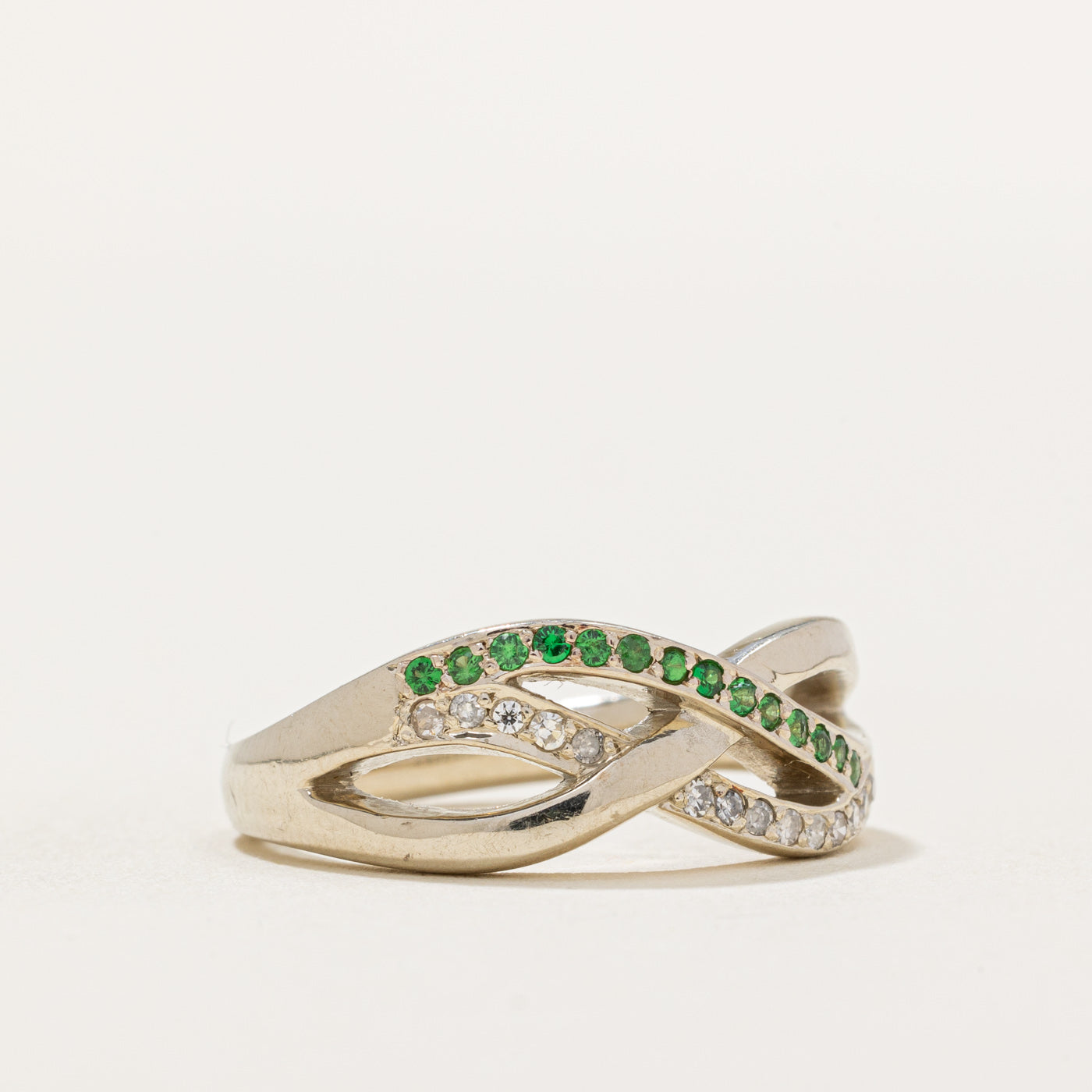 Exquisite Tsavorite & Diamond Crossover Ring - 0.10ctw Tsavorite & 0.07ctw Diamond - Size 6 - Elegant Jewelry for Weddings, Anniversaries & Special Occasions