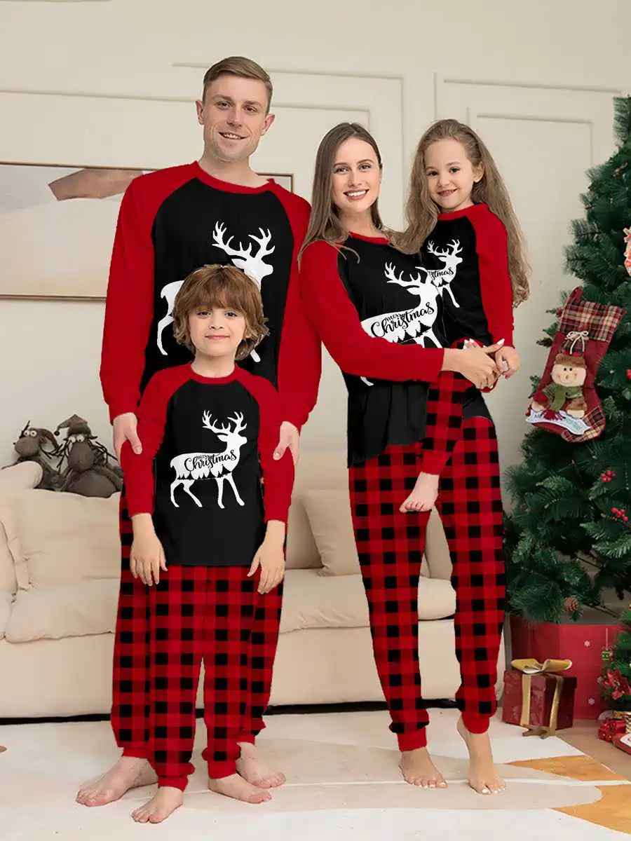Reindeer Christmas Matching Family Pajamas Set - Cozy Holiday Sleepwear for Adults & Kids - Perfect for Family Photos, Christmas Morning & Festive Gatherings