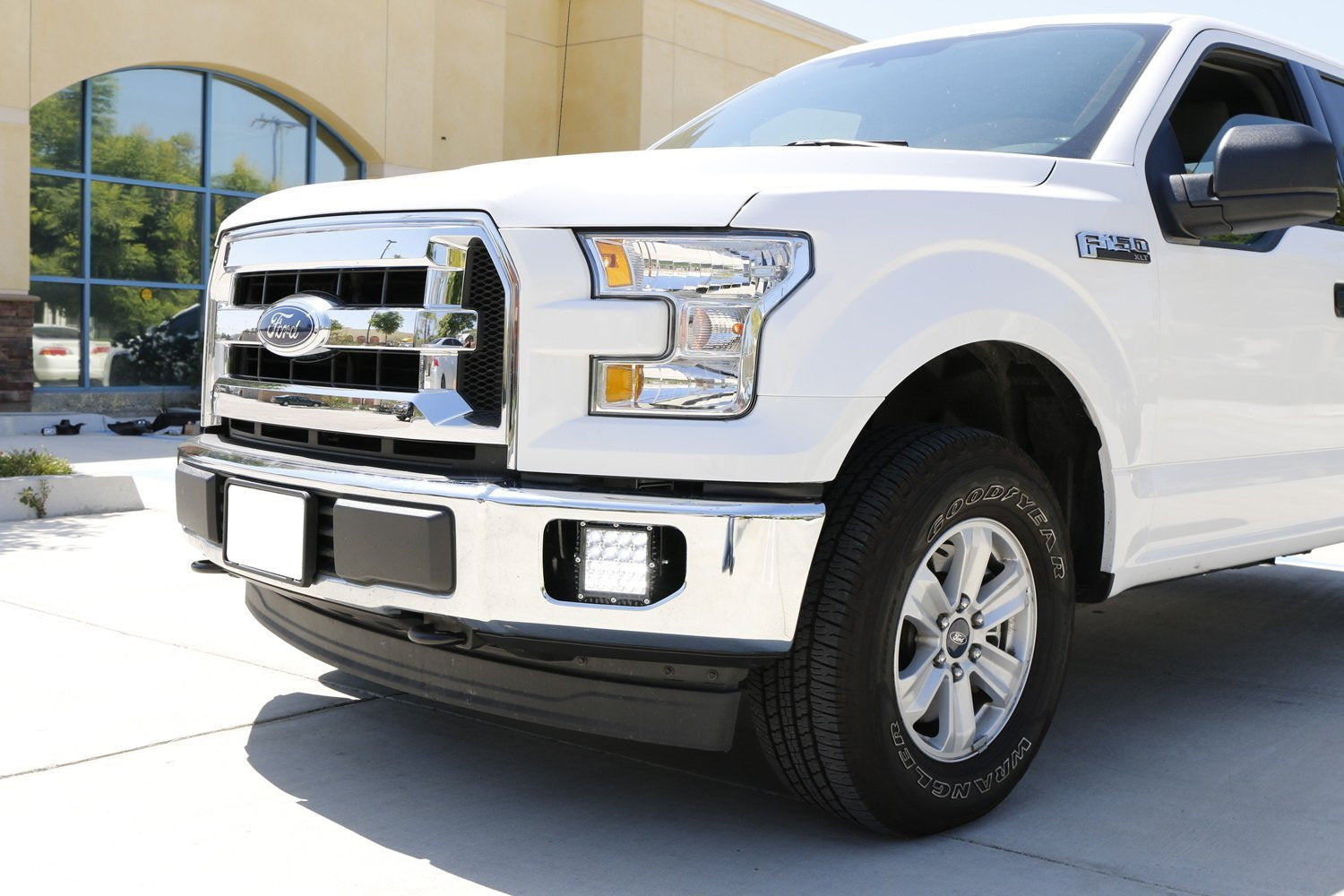 100W LED Fog Lights with Combination Beam & Hyperspot - Compatible with 2015-2017 Ford F150 - Includes Mounting Bracket - Durable Off-Road Lighting for Trucks, SUVs & Jeeps - Perfect for Night Driving, Foggy Conditions & Off-Road Adventures