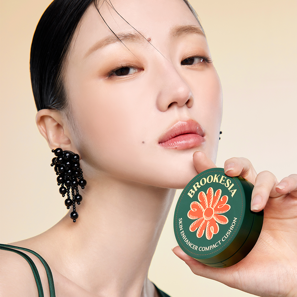 BROOKESIA Skin Enhancer Compact Cushion - Matte Finish with SPF40 PA++ Sun Protection (12g) | Perfect for Daily Makeup & On-The-Go Touch-Ups
