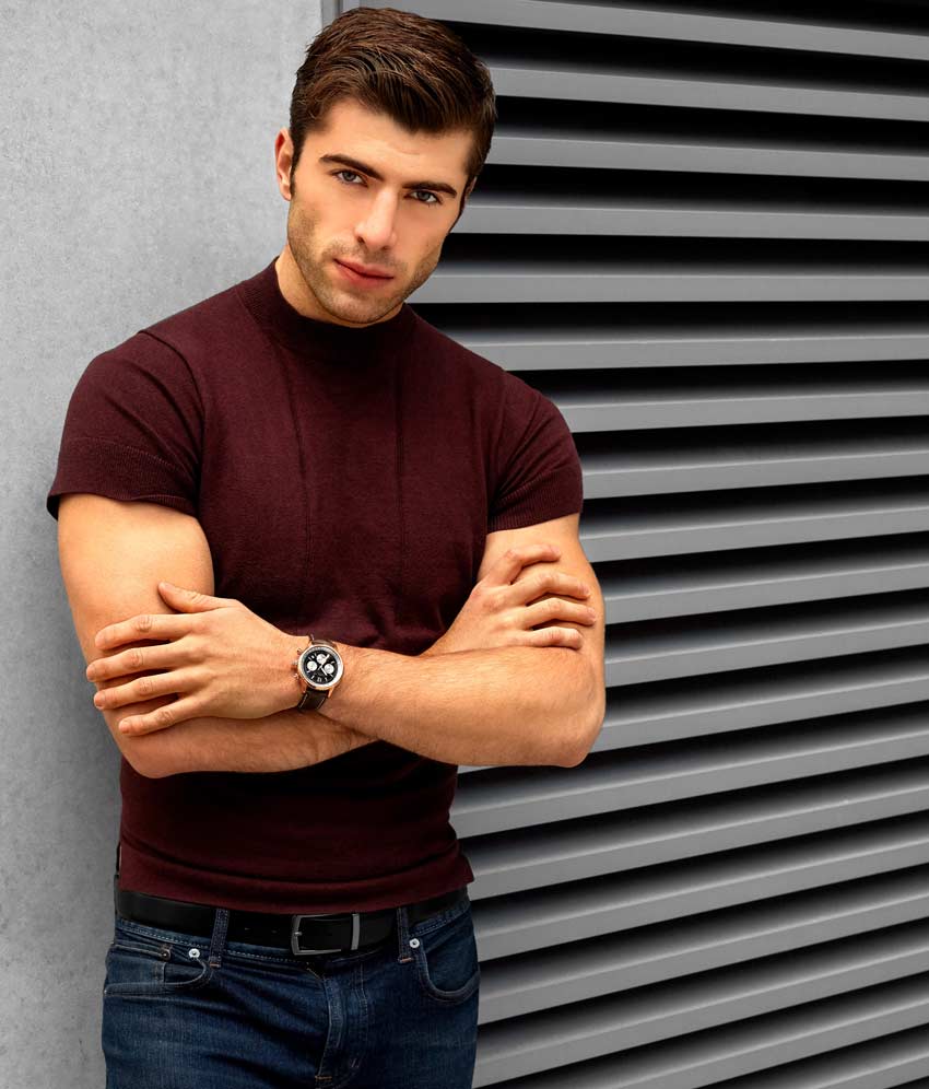 Monaco 669 Quartz 42mm Chronograph Watch for Men - Stylish Analog Sports Wristwatch with Date Display - Perfect for Business, Casual Wear & Outdoor Activities