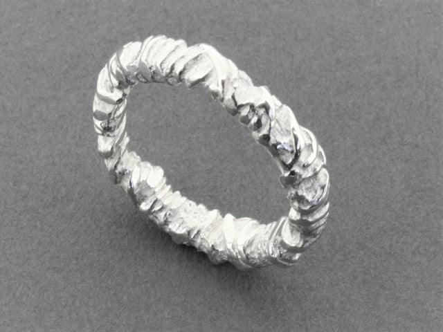 Natural Druzy Stone Silver Ring for Women - Elegant Crystal Jewelry for Everyday Wear, Gift Giving & Special Occasions
