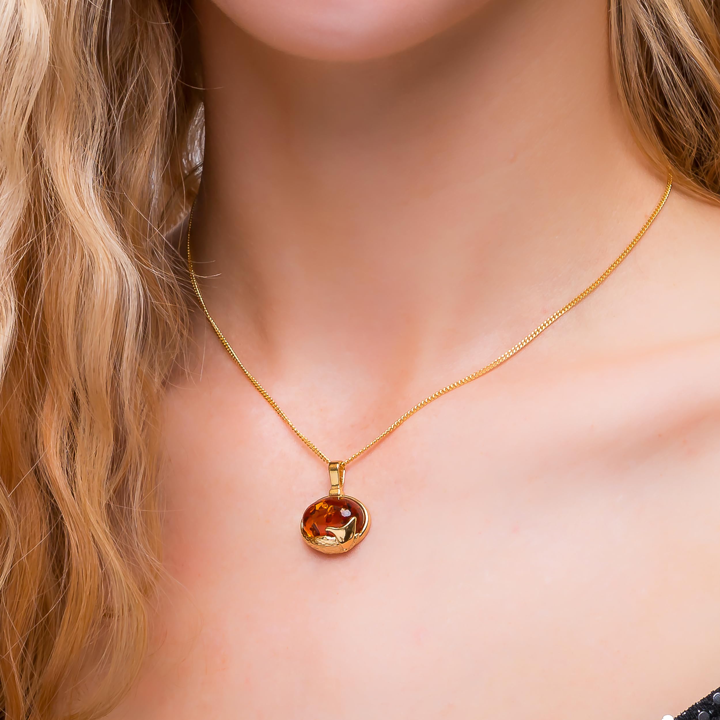 925 Sterling Silver & 24K Gold Plated Sleeping Fox Necklace with Baltic Amber - 18
