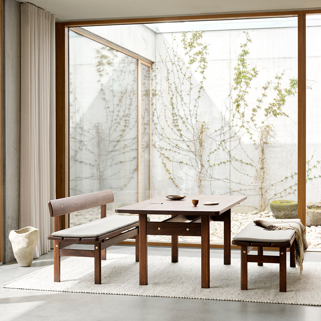 BM0699 Asserbo Bench - Modern Wooden Indoor/Outdoor Bench for Living Room, Garden, Patio & Entryway - Durable & Stylish Seating Solution