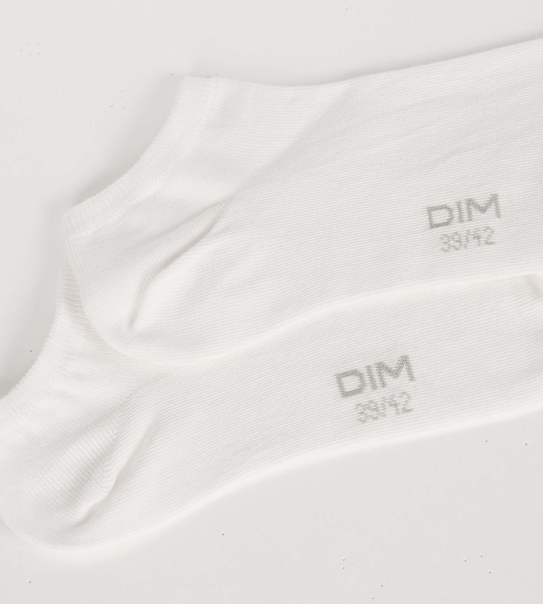 3 Pairs Men's Low-Cut Socks White Cotton - Comfortable & Breathable for Everyday Wear, Sports & Casual Outfits