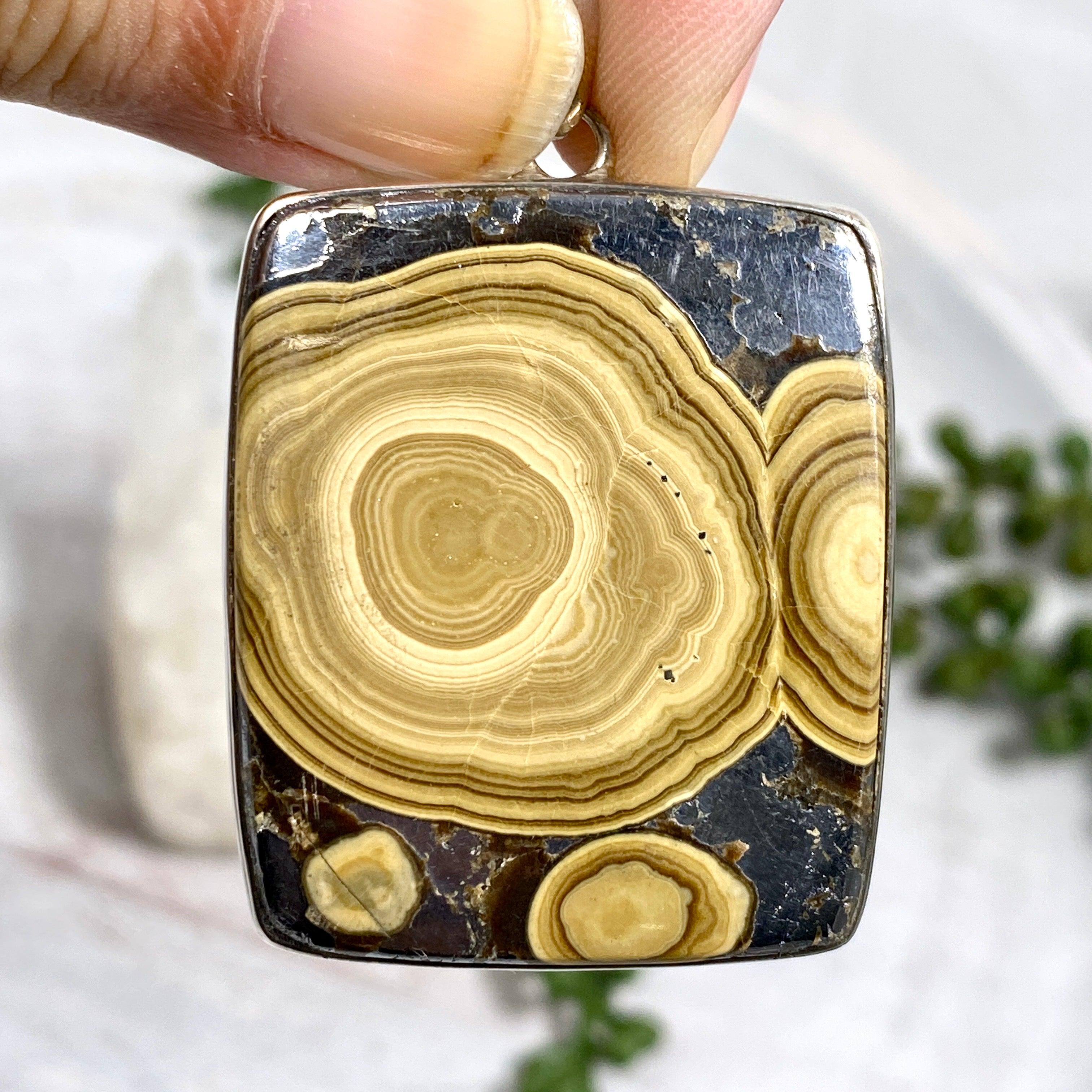 Natural Schalenblende Square Cabochon Pendant Necklace KPGJ2196 - Unique Handmade Jewelry for Women, Gift for Her, Boho Chic Accessory for Everyday Wear & Special Occasions