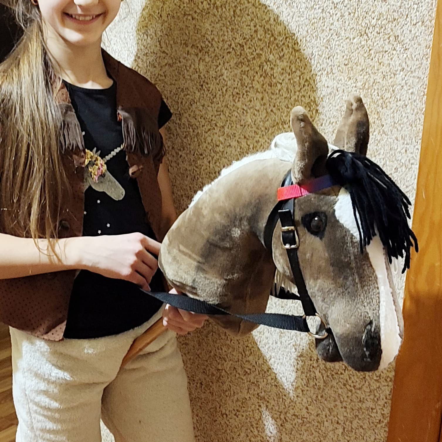 Premium Brown Stick Hobby Horse Plush Toy with Bridle - Soft Stuffed Riding Horse for Kids, Pretend Play & Outdoor Activities - Perfect Gift for Children's Birthday & Imaginative Play
