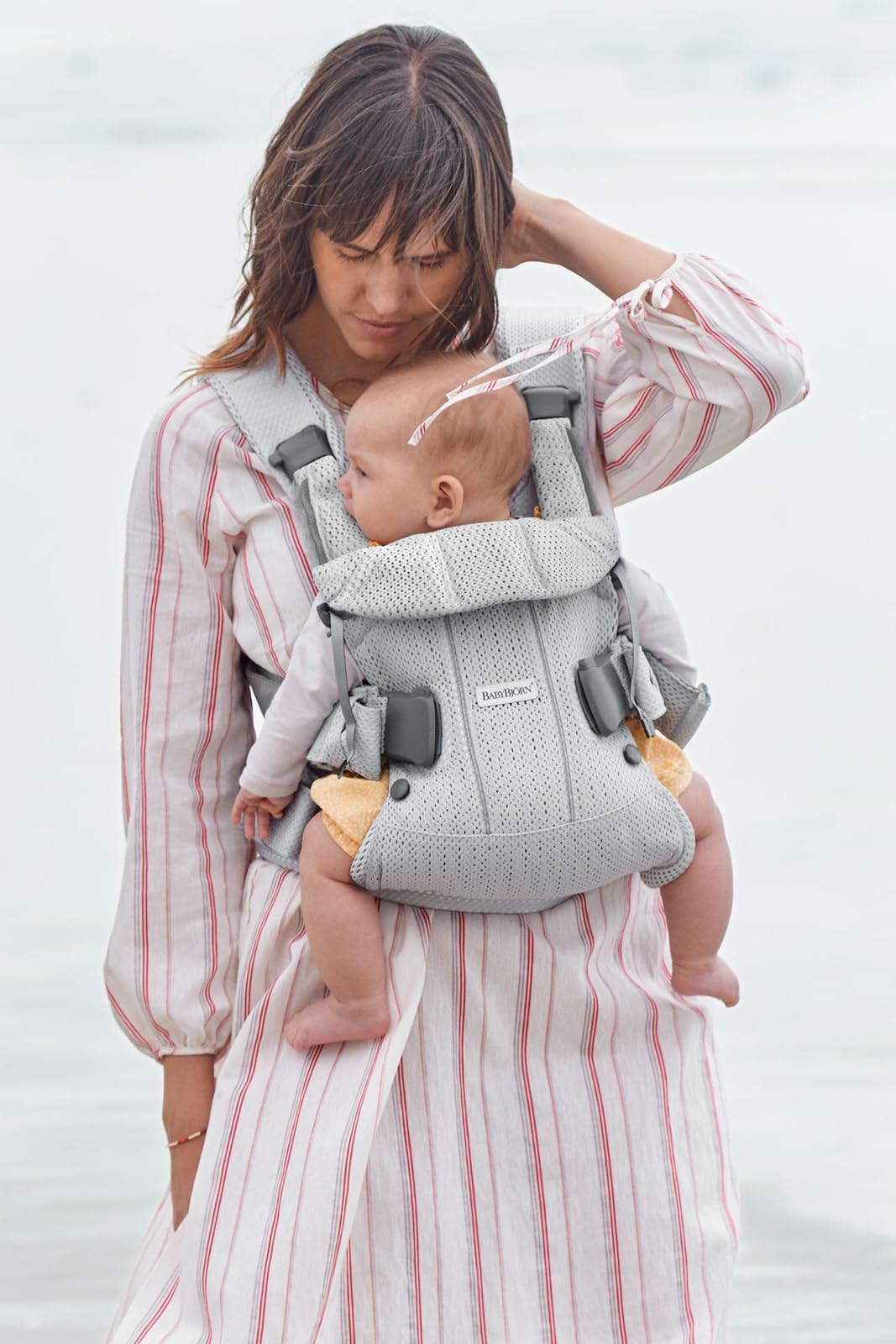 BabyBjörn New Baby Carrier One Air 2019 Edition - Breathable Mesh Infant Carrier, Silver, One Size (Pack of 1) | Ergonomic Design for Hands-Free Babywearing, Perfect for Walking, Shopping & Outdoor Adventures