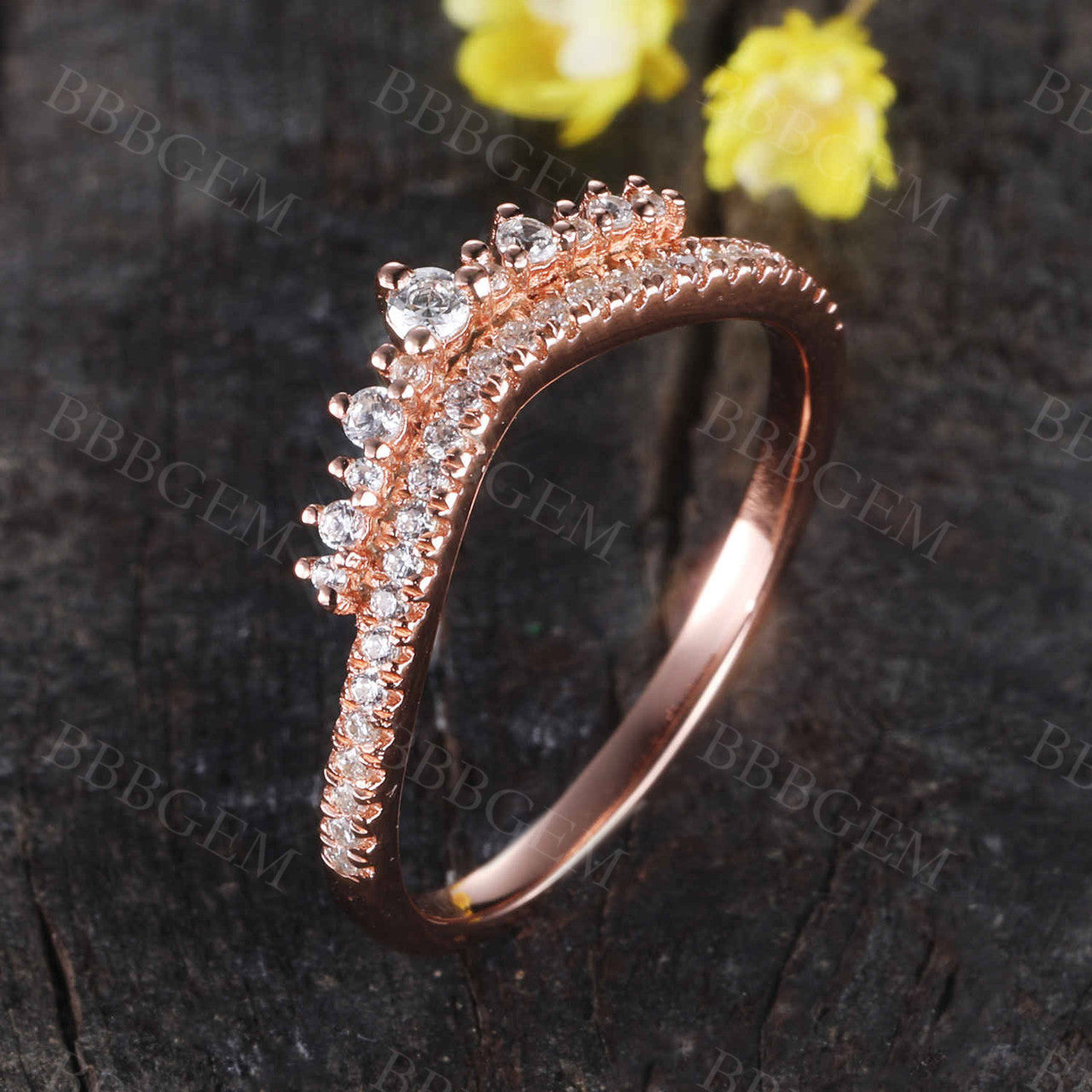 Rose Gold Diamond Curved Wedding Band - Art Deco V-Shaped Stacking Ring for Women - Chevron Crown Bridal Jewelry - Perfect for Engagement, Anniversary & Special Occasions