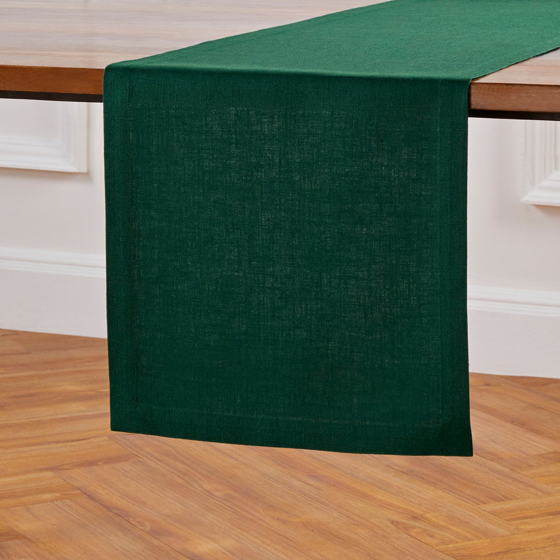 Elegant Diana Medium Weight Table Runner - Perfect for Dining Tables, Weddings, and Holiday Decor
