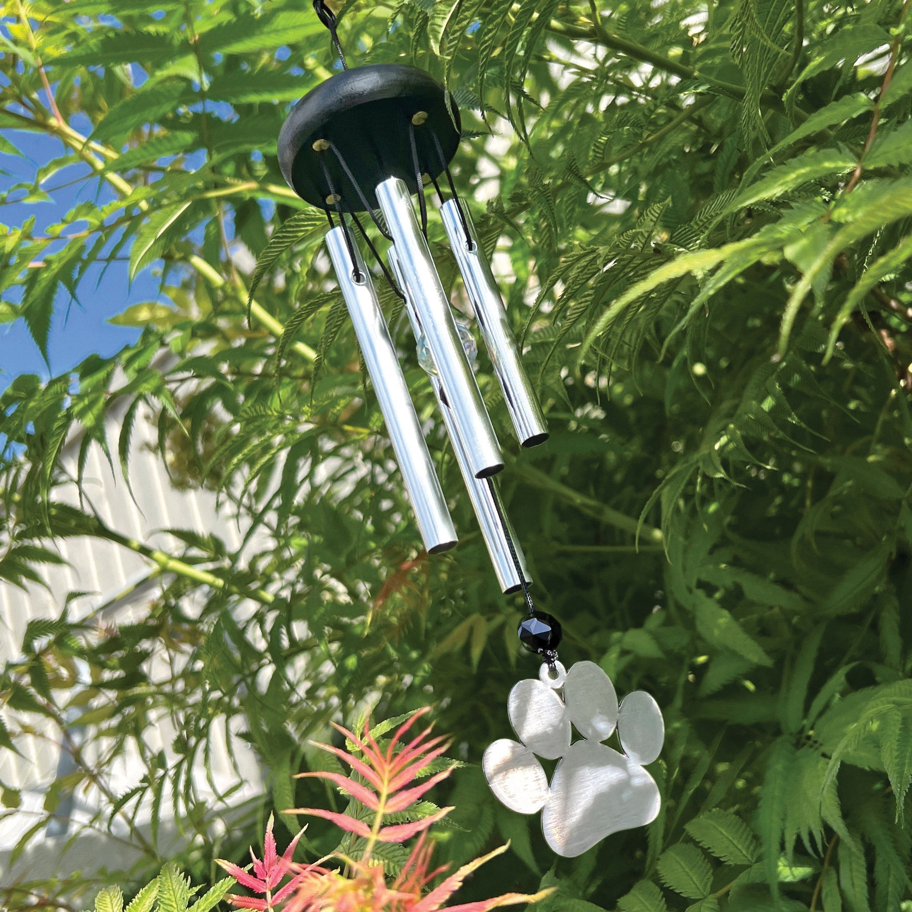 Personalized Paw Print Wind Chime - Custom Pet Memorial Wind Chime for Outdoor Garden, Patio & Home Decor - Perfect for Pet Lovers & Memorial Gifts