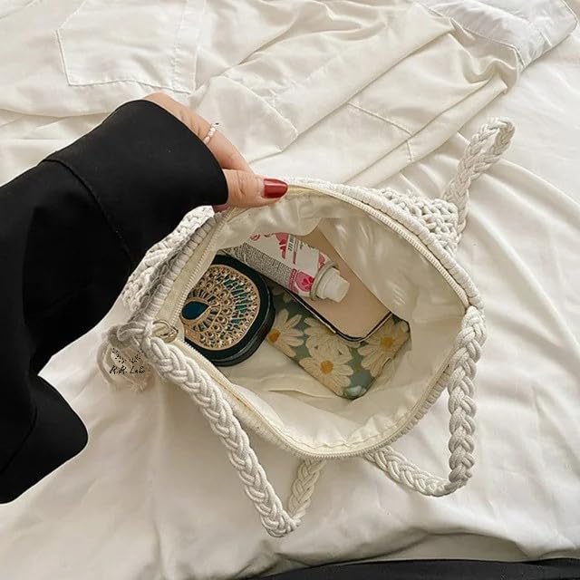 R.R.LALA Women's Macrame Shoulder Bag - Handmade Knit Weaving Beach Bag, Simple Hollow Design, White & Off White, 25cm x 20cm - Perfect for Summer Outings, Beach Vacations & Boho Fashion Accessories