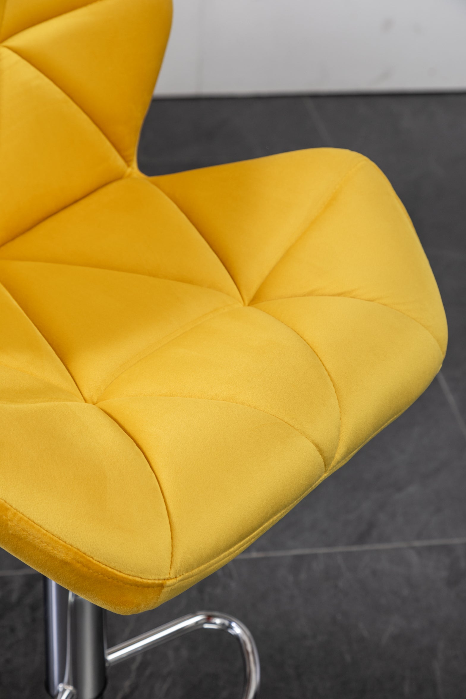 Roundhill Furniture Breni Velvet Diamond Tufted Swivel Adjustable Height Bar Stool - Yellow (Set of 2) - Perfect for Kitchen Island, Home Bar & Breakfast Nook