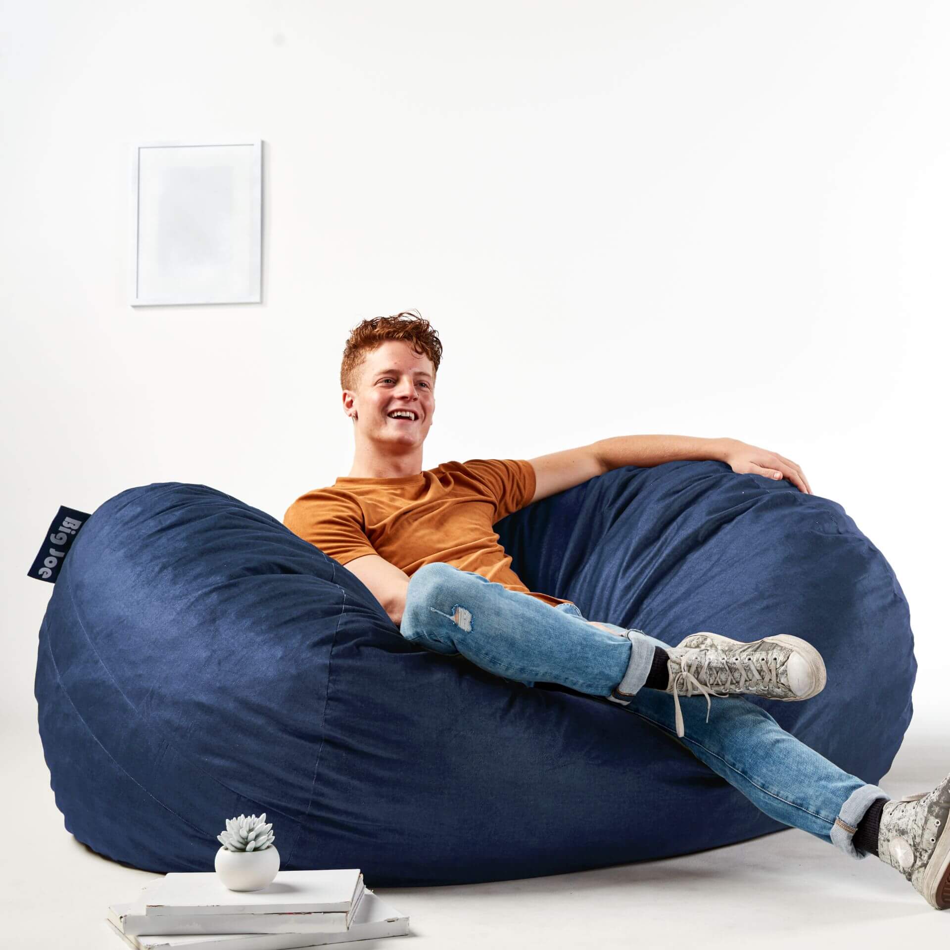 Comfortable Fuf Media Lounger with Removable Cover - Perfect for Living Room, Bedroom, and Home Theater Relaxation
