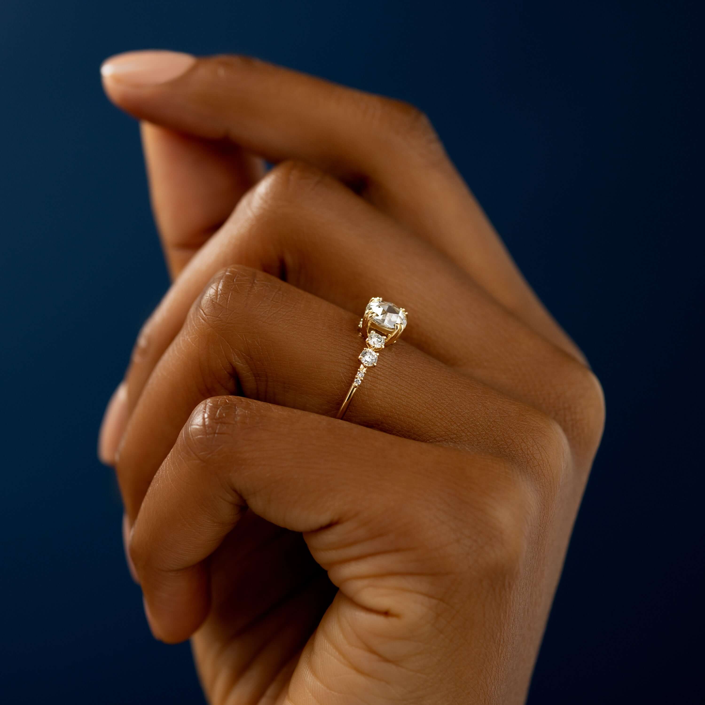 Elegant Coda Ring with Rose Cut Diamond - Perfect for Weddings, Anniversaries & Special Occasions