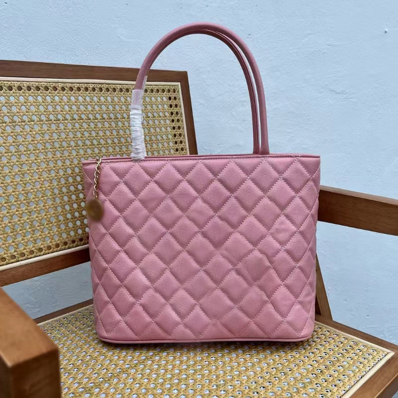 Stylish Large Capacity Tote Bag for Women - Waterproof & Durable Shopping, Beach, Work & Travel Tote - Perfect for Work, Gym, Groceries & Daily Use