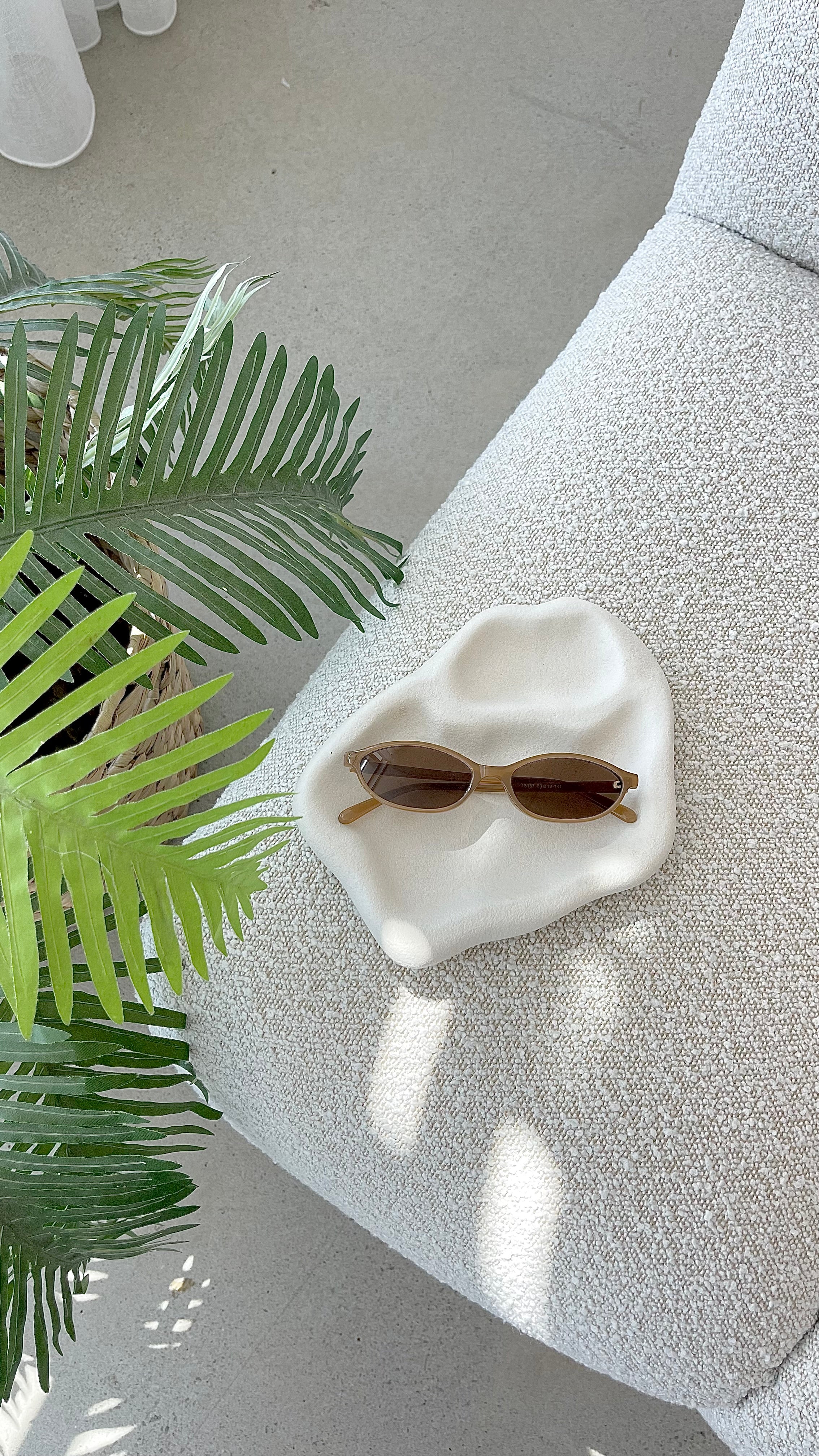 Amery Brown Polarized Sunglasses for Men & Women - UV Protection, Fashionable & Lightweight - Perfect for Driving, Beach & Outdoor Activities