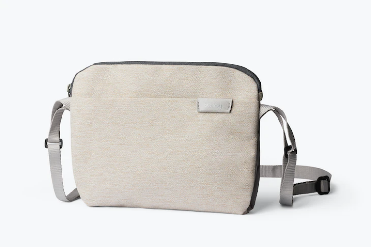 Bellroy City Pouch Plus - Premium Crossbody Bag for Men & Women | Slim RFID-Blocking Wallet with Zipper | Perfect for Travel, Commuting & Everyday Carry (Black)