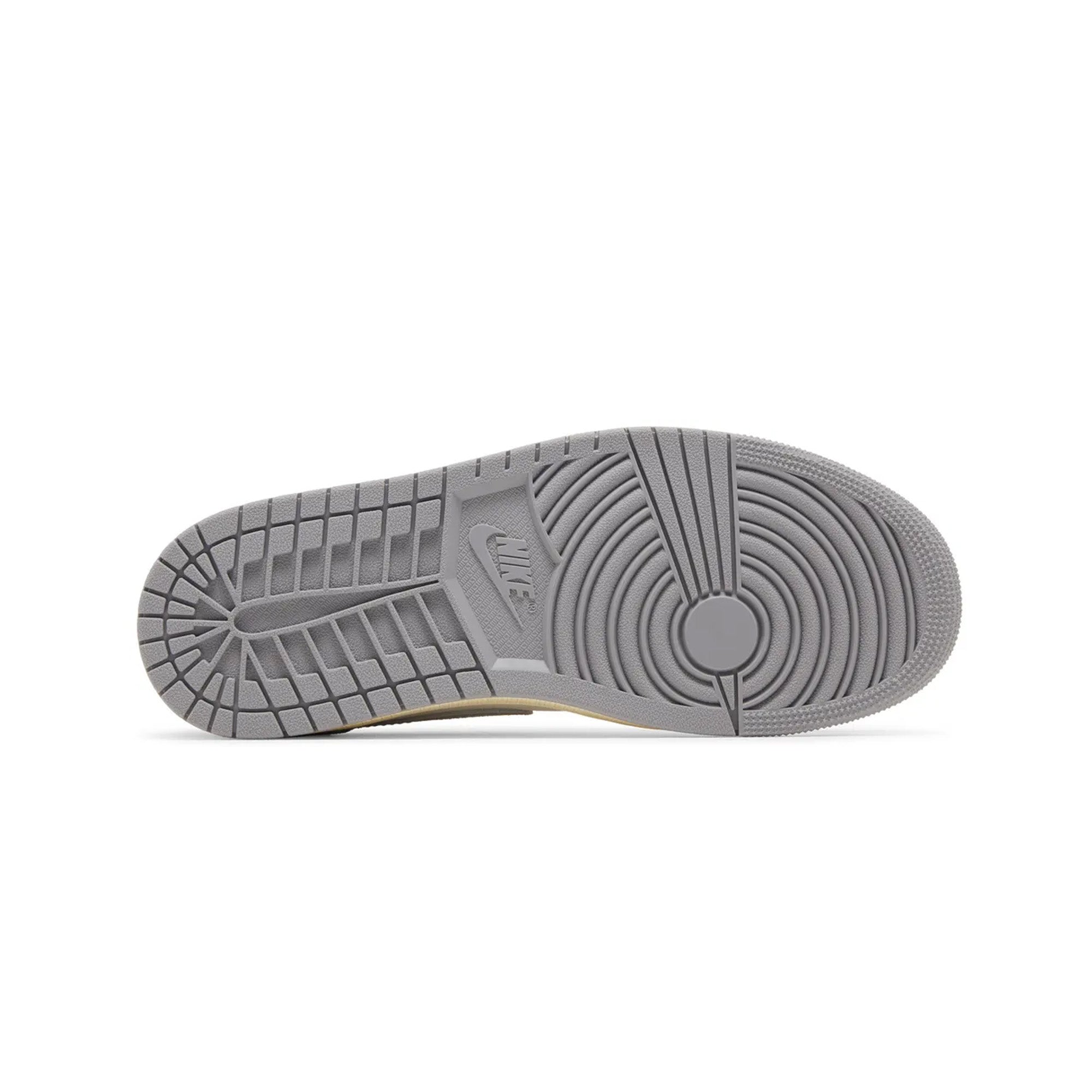Air Jordan 1 Retro Low OG 'Atmosphere Grey' Sneakers (2023) - Men's Basketball Shoes for Casual Wear & Street Fashion