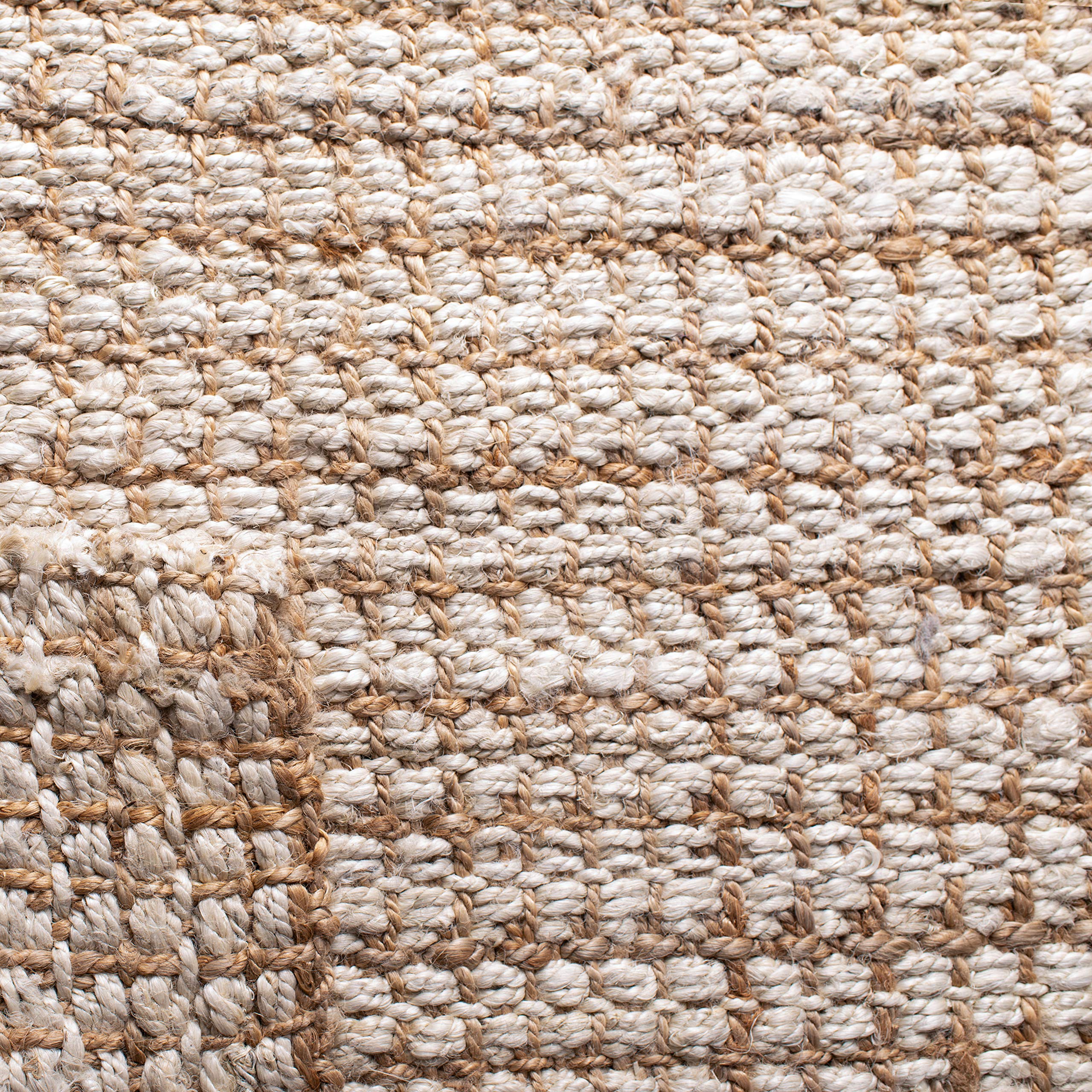 SAFAVIEH Handmade Jute Area Rug 5' x 8' - Natural Fiber Farmhouse Rug in Ivory & Light Brown, Non-Slip Braided Floor Mat for High Traffic Living Room, Bedroom, Dining Room | Rustic Home Decor & Cozy Interior Design (NF186B)