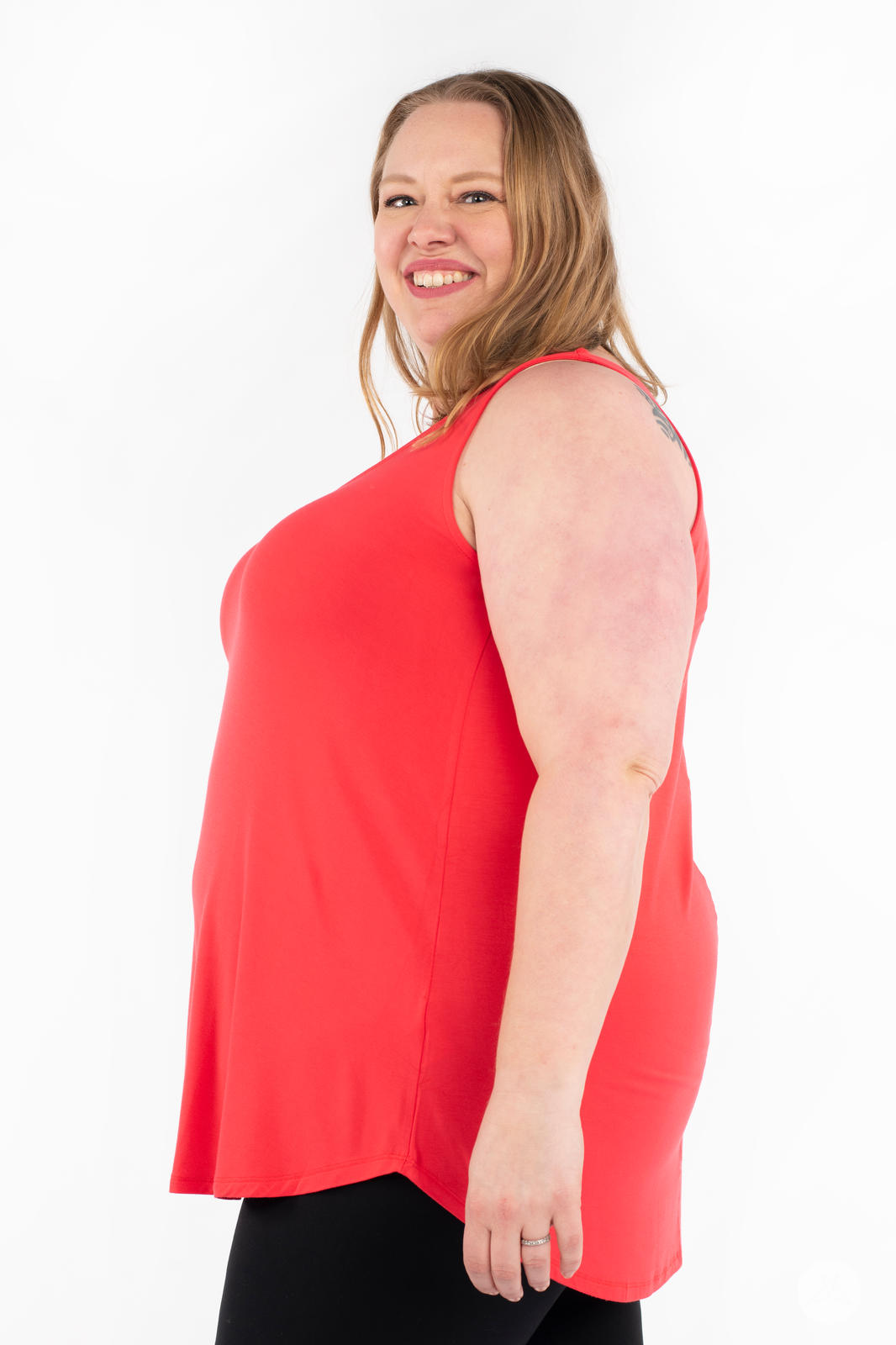 Classic Swing Tank Top for Women - Comfortable & Stylish Casual Wear - Perfect for Summer Outfits, Yoga, and Beach Vacations