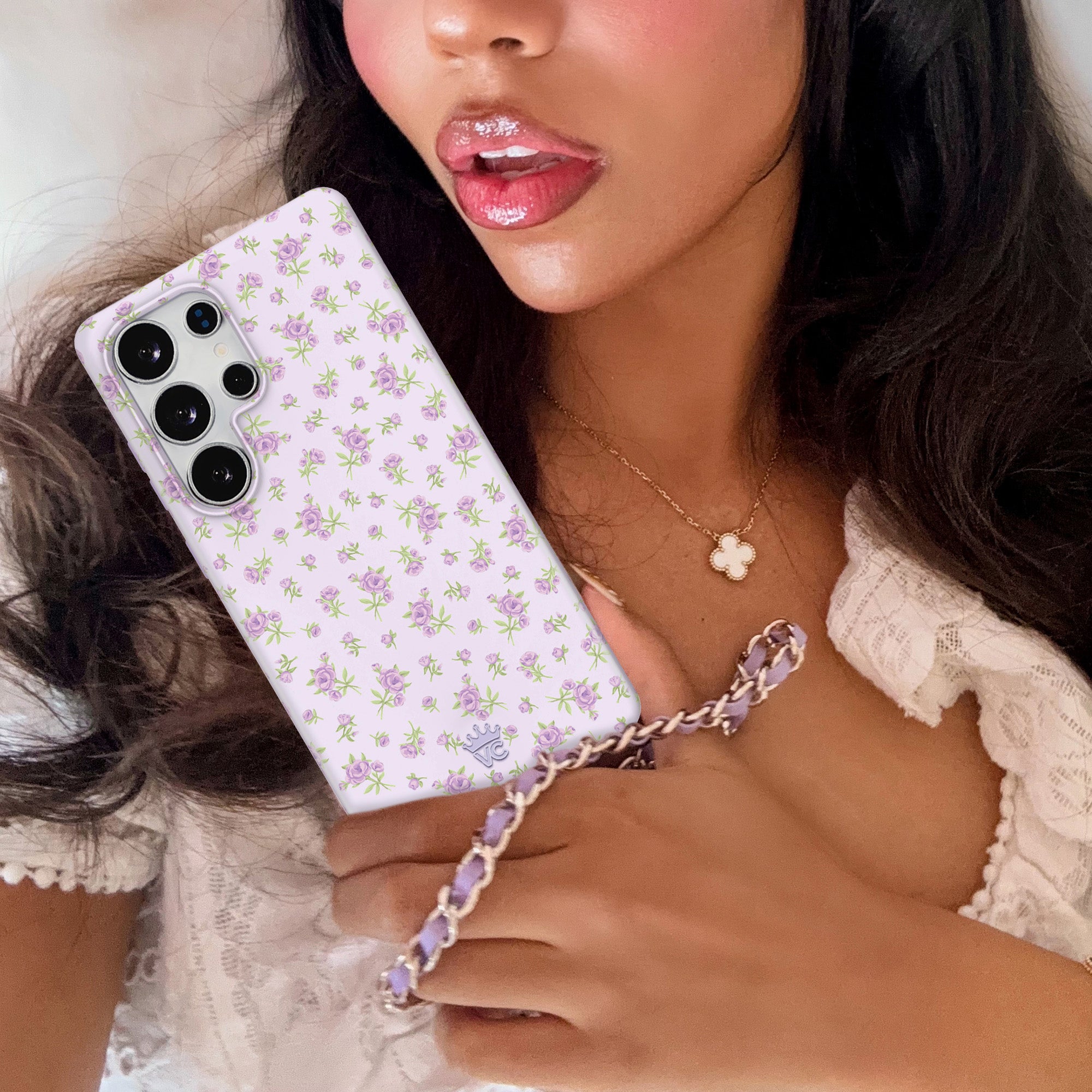 Elegant Lilac Floral Samsung Phone Case - Slim Protective Cover for Galaxy S21/S22/S23 - Perfect for Daily Use, Work & Travel