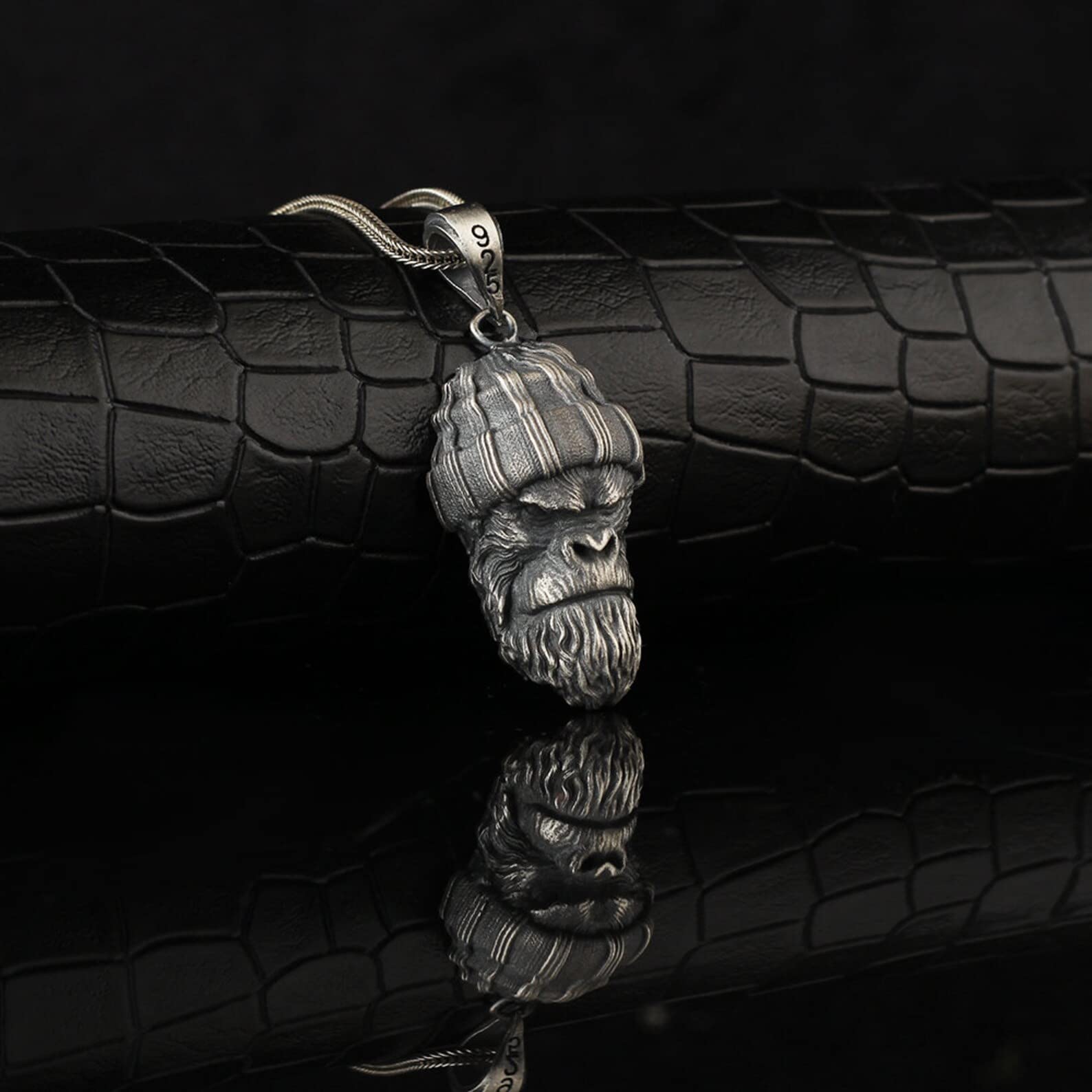 Sterling Silver Gangster Monkey Pendant Necklace for Men - Monkey King & Orangutan Design - Biker Jewelry Gift for Motorcycle Enthusiasts - Perfect for Casual Wear, Parties & Urban Fashion