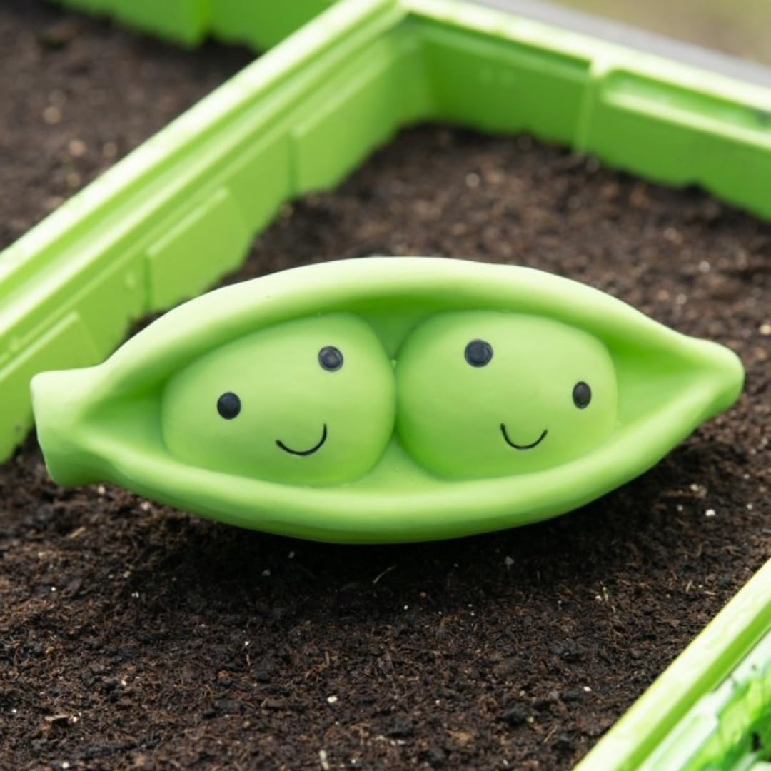 Natural Latex Pea Pod Dog Chew Toy for Small Dogs - Durable & Safe Puppy Teething Toy for Indoor & Outdoor Play