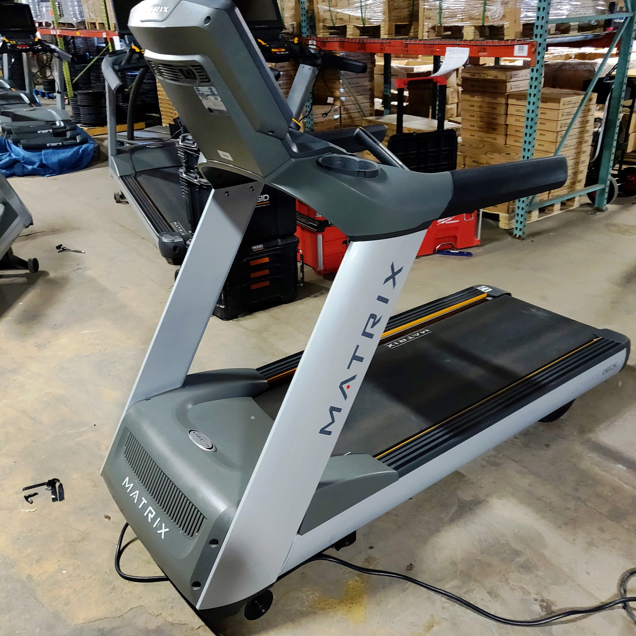 Matrix T7Xe Treadmill - Foldable Electric Running Machine with Bluetooth, 12 Preset Programs, LCD Display for Home Gym & Cardio Workouts - Perfect for Small Spaces & Indoor Fitness Training