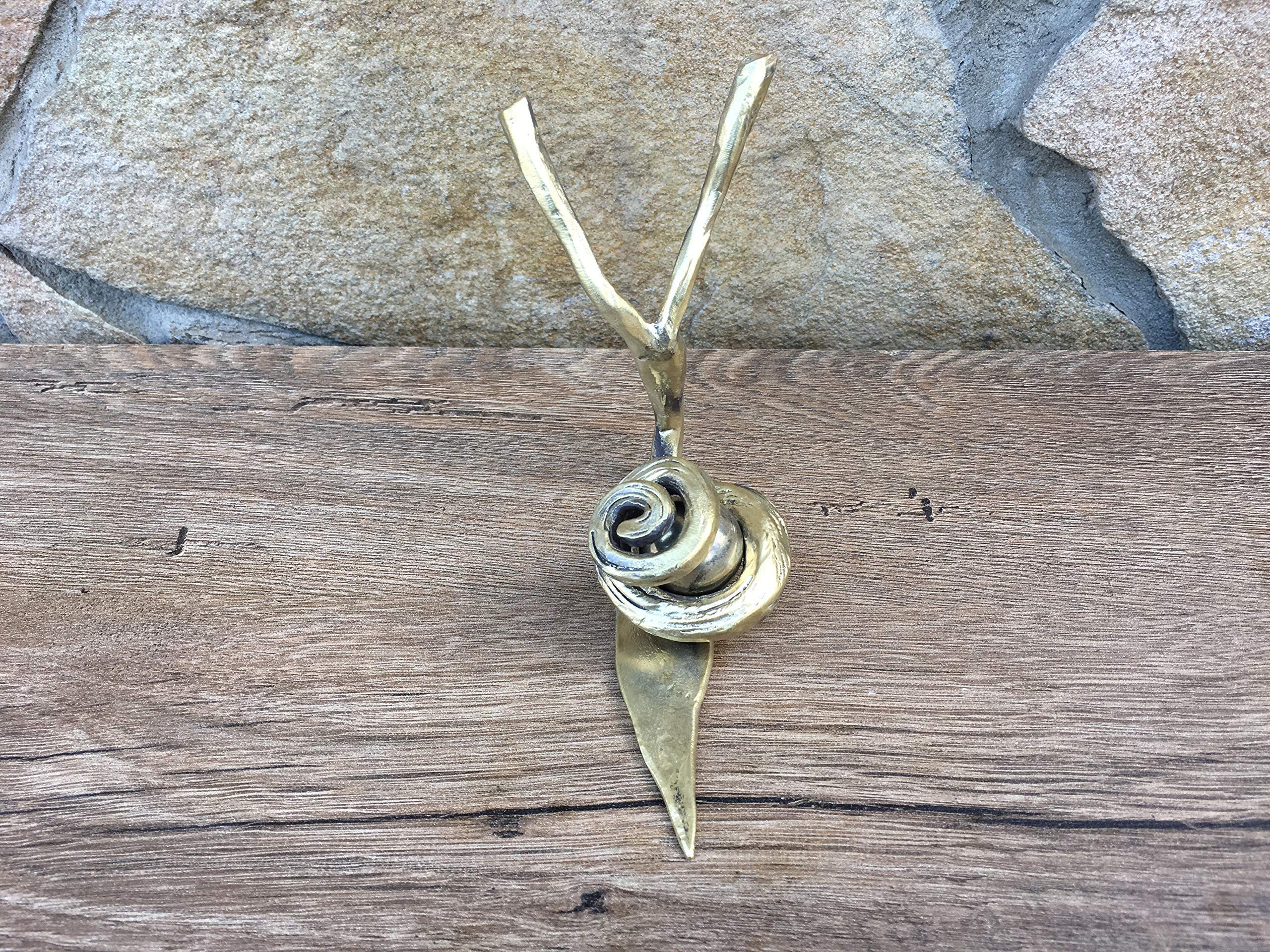 Handcrafted Bronze Snail Sculpture - Unique 8th & 19th Anniversary Gift for Couples - Elegant Bronze Home Decor for Him & Her - Perfect for Wedding Anniversaries, Housewarming, and Office Desk Decor