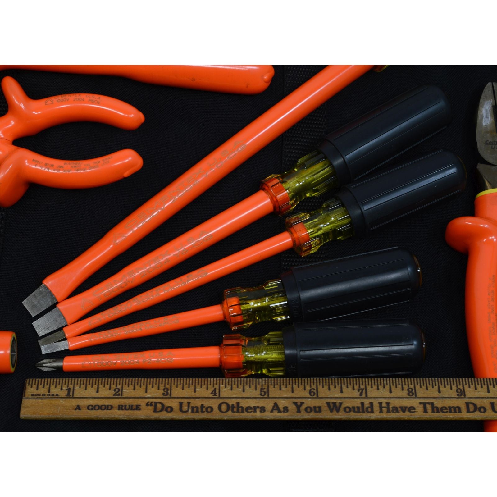Premium CEMENTEX 16-Piece Insulated Electrician Tool Set in Durable Canvas Bag - Ideal for Electrical Repairs, Maintenance & DIY Projects