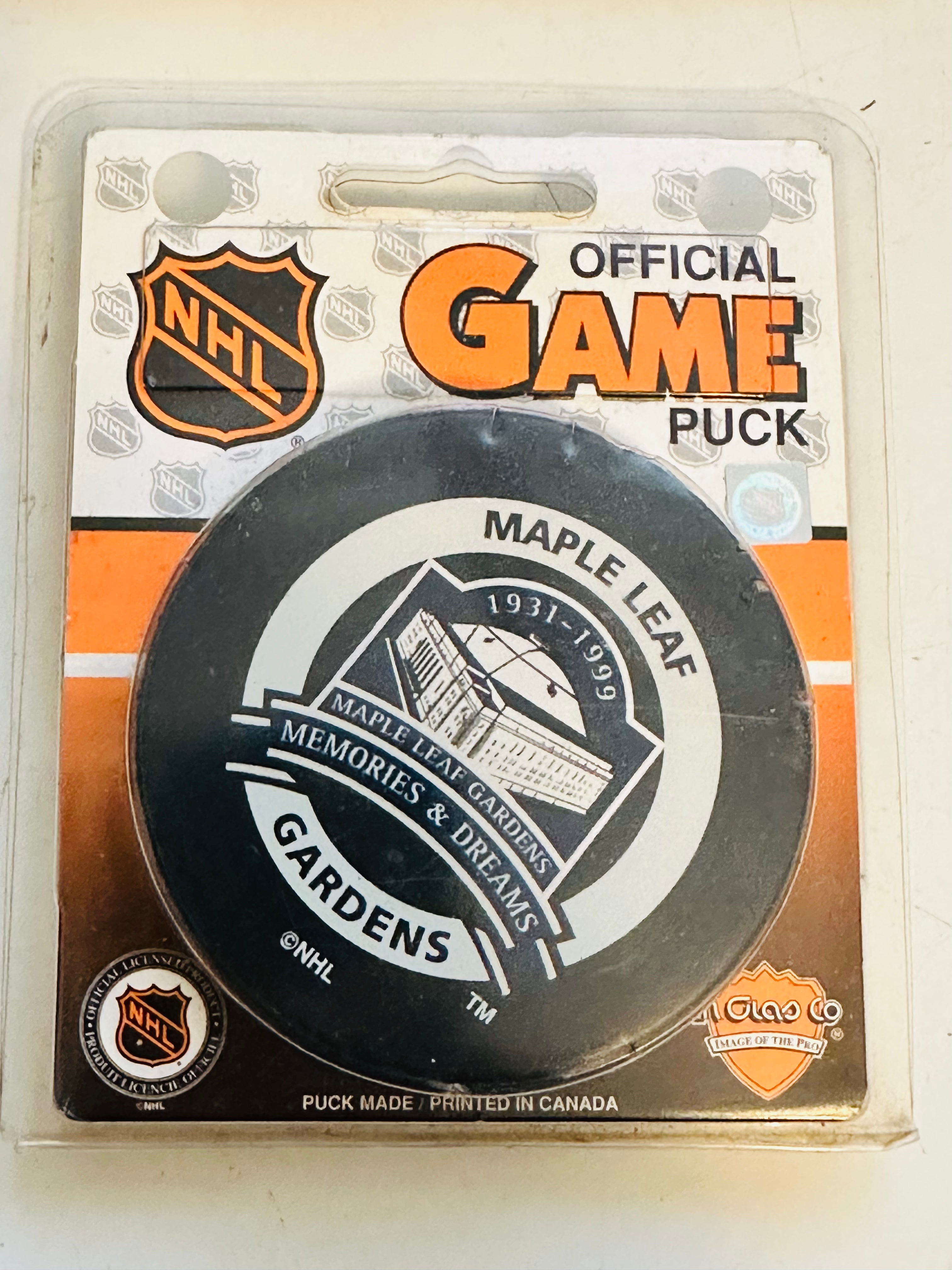 1999 Maple Leaf Gardens Memories & Dreams Commemorative Hockey Puck - Factory Sealed Collectible for NHL Fans & Sports Memorabilia Enthusiasts - Perfect for Display, Gifts & Hockey Memorabilia Collections