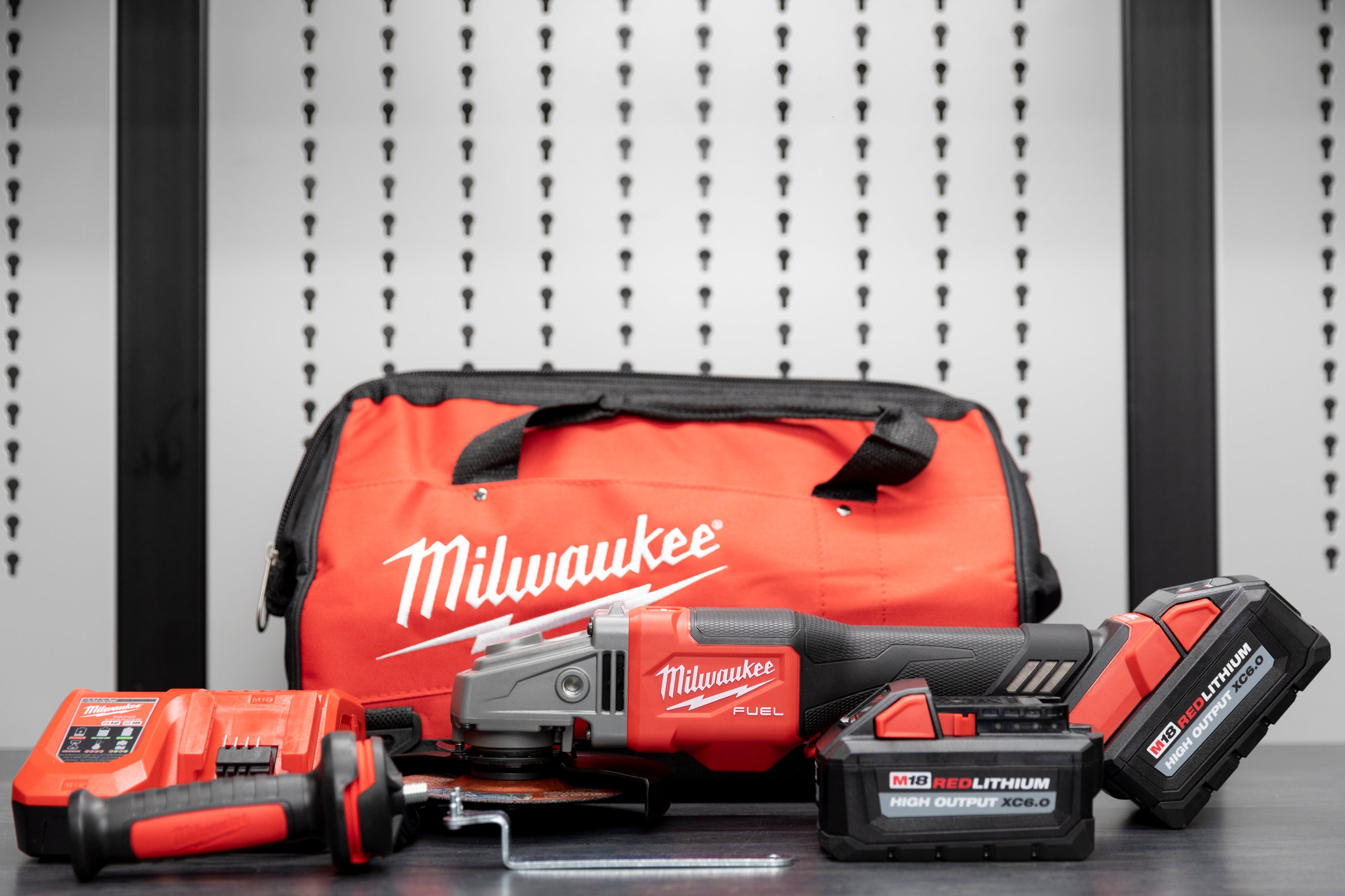 Milwaukee M18 FUEL 4-1/2