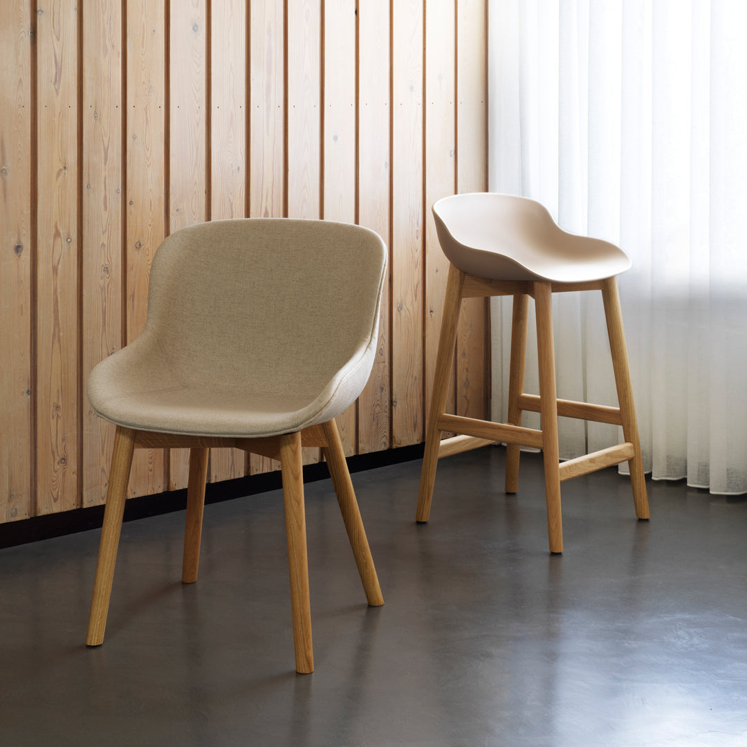 Modern Hyg Counter Stool with Wood Base - Perfect for Kitchen Islands, Bars & Small Spaces
