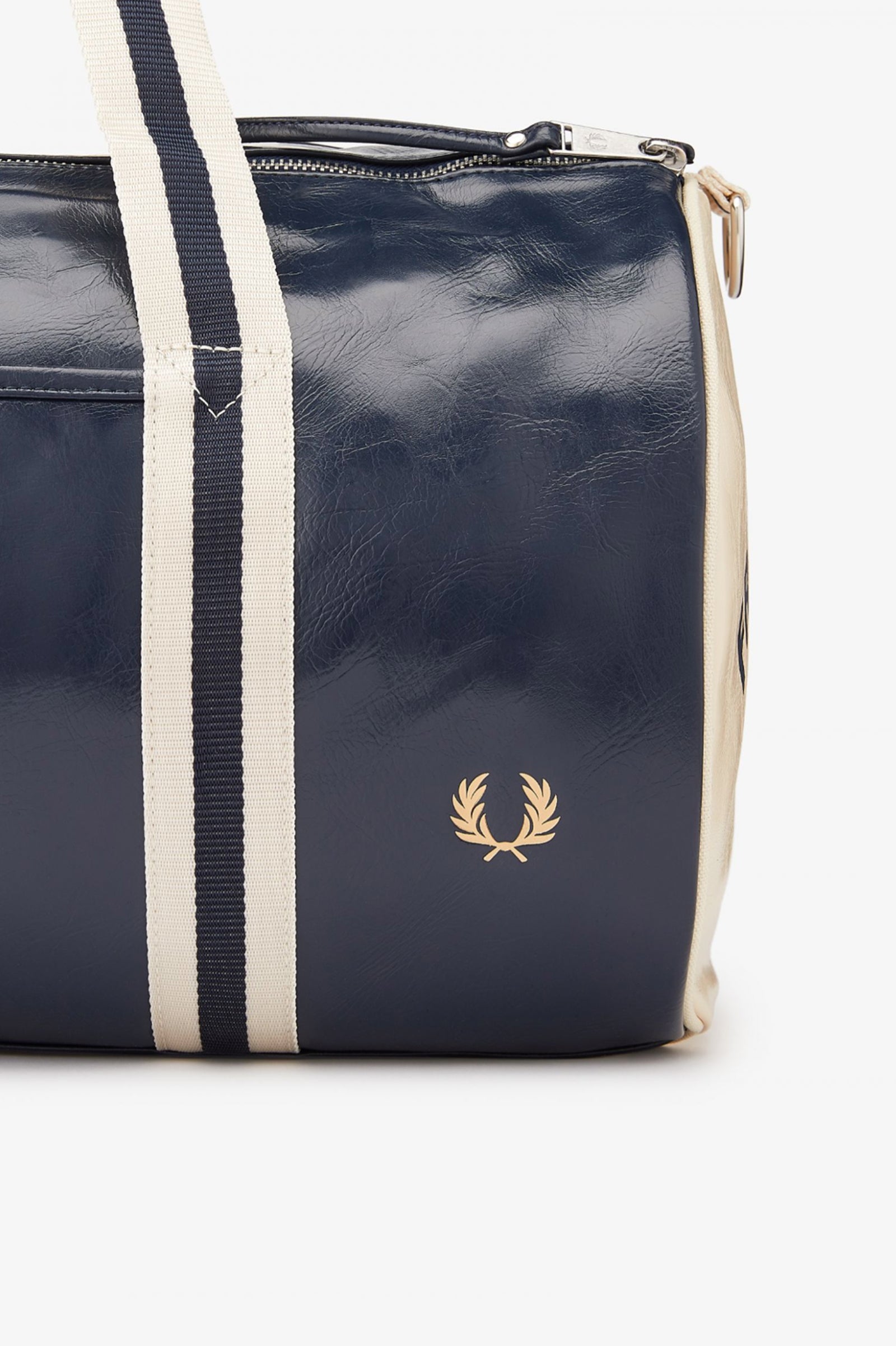 Fred Perry Classic Barrel Bag - Stylish & Durable Crossbody Bag for Men & Women | Perfect for Travel, Work & Everyday Use