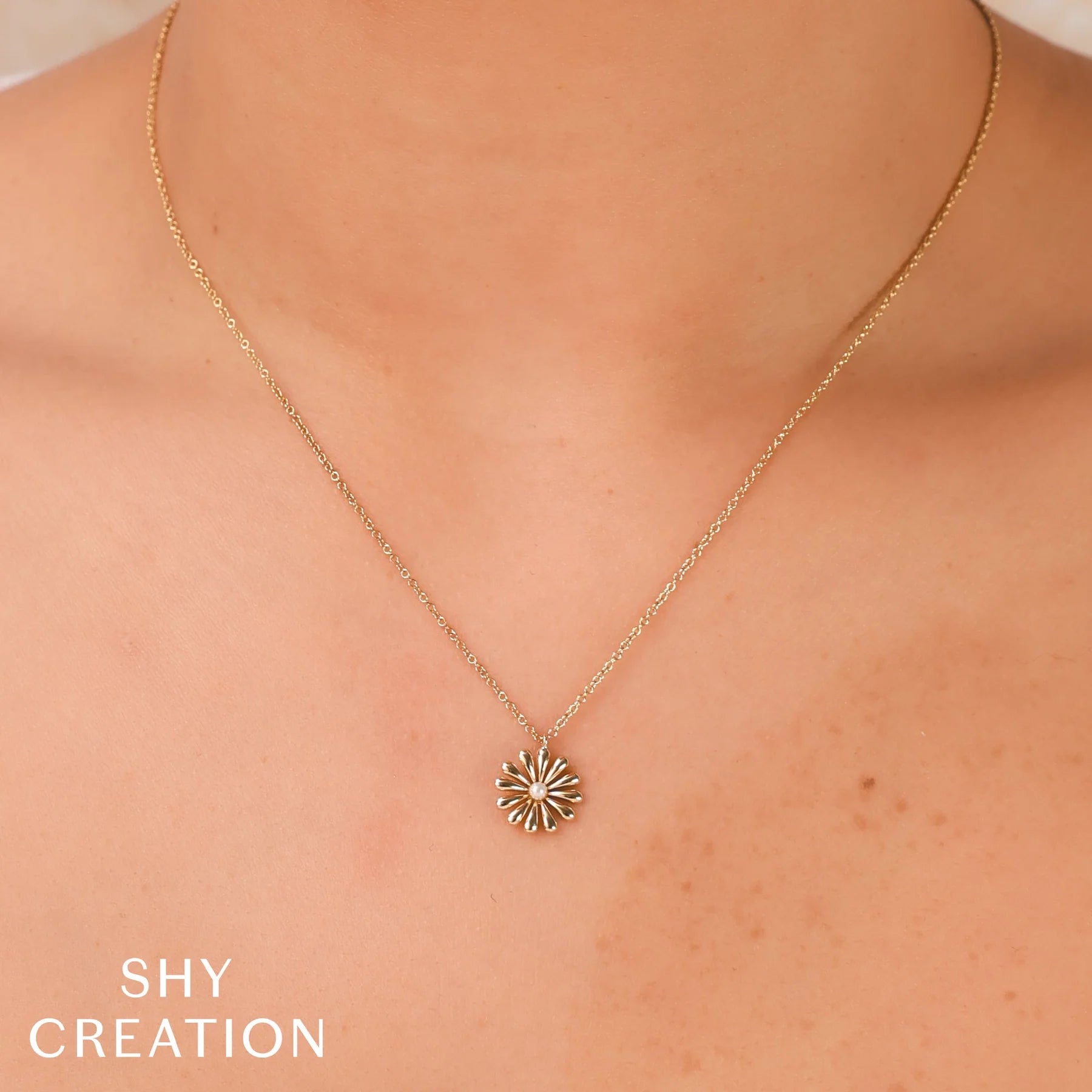 Elegant Cultured Pearl Flower Necklace for Women - Perfect for Weddings, Parties & Special Occasions