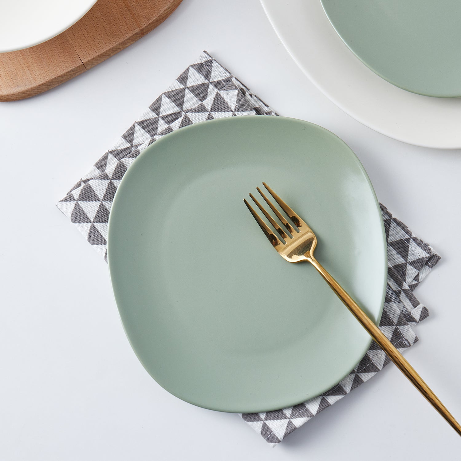 Delilah Porcelain Salad Plate Set of 6 - Elegant Dinnerware for Fine Dining, Parties & Home Decor | Dishwasher Safe & Chip Resistant