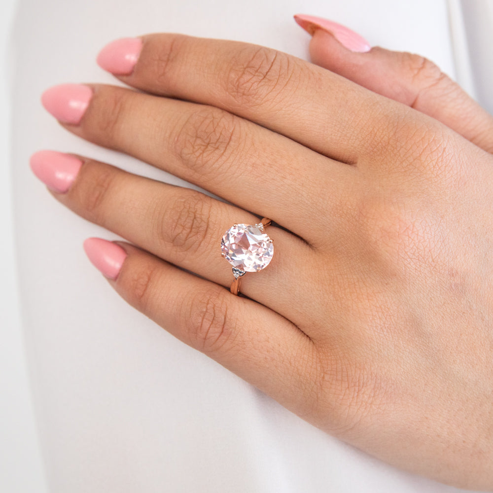 6.30 Carat Oval Lab-Created Peach Sapphire & Diamond Ring in 9K Rose Gold - Elegant Engagement, Anniversary Gift for Her