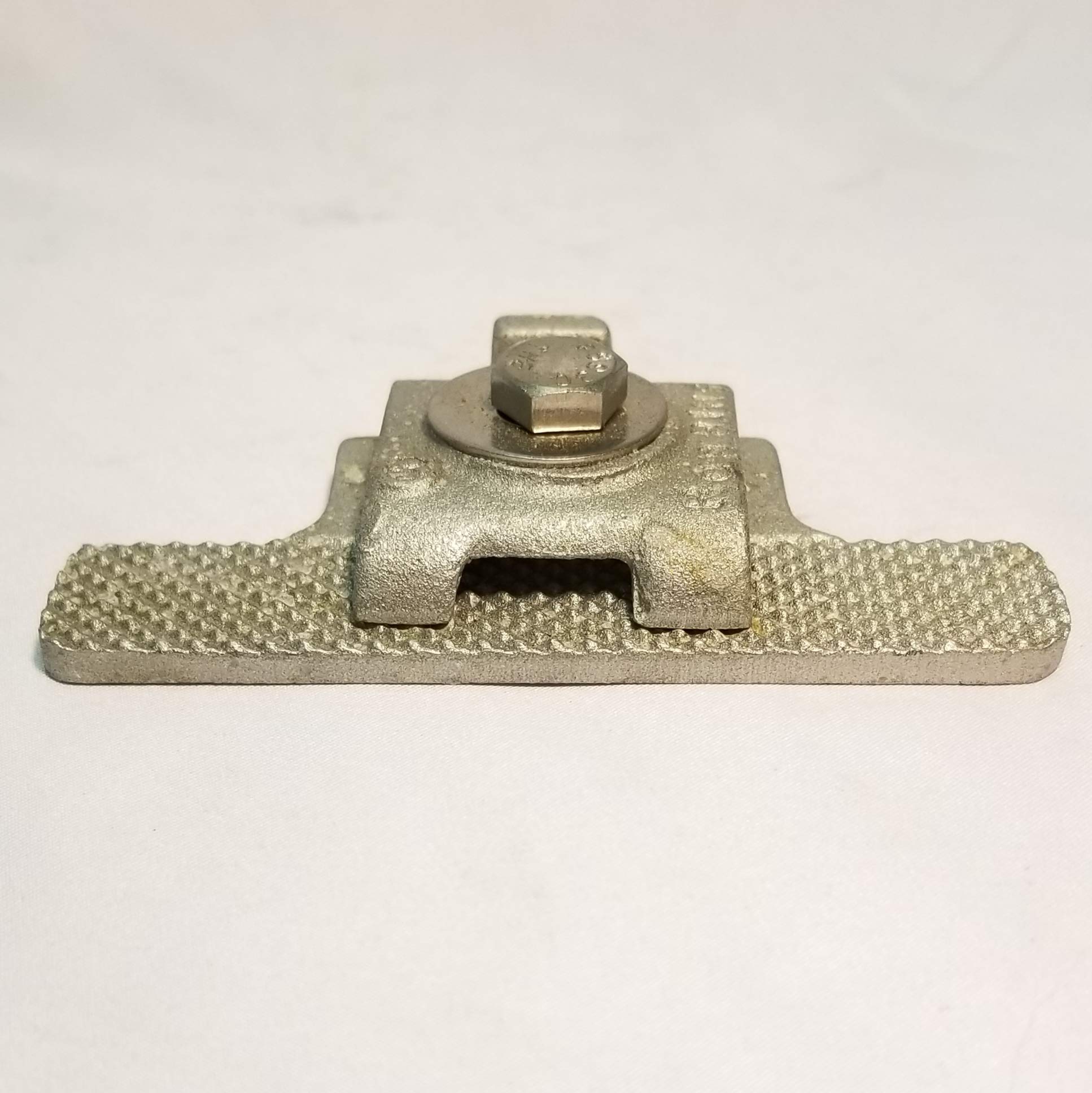 Aluminum Metal Bonding Clamp & Cable Holder for Lightning Protection - Secure Electrical Grounding for Solar Panels, Antennas & Outdoor Installations